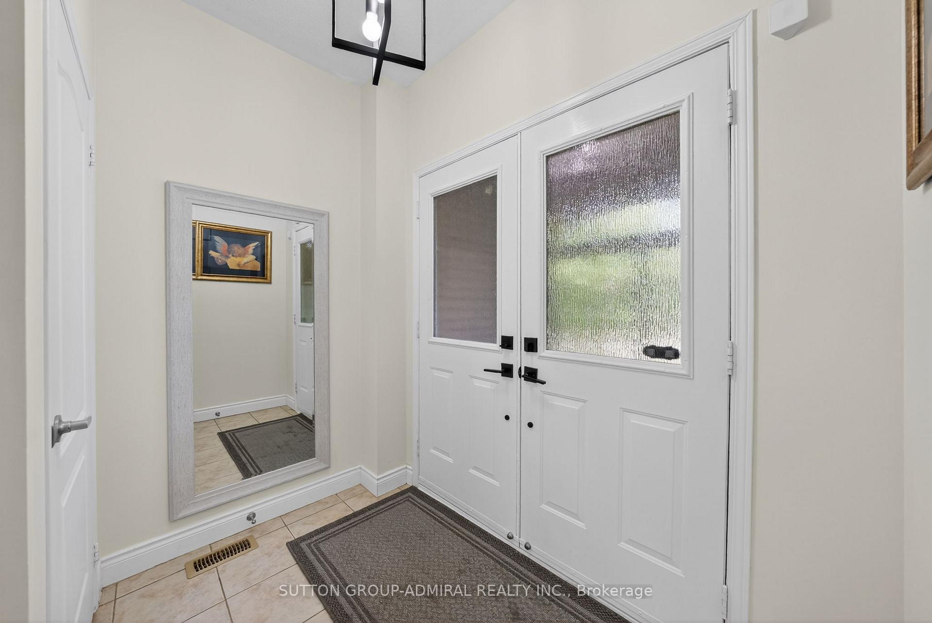 Photo 6 of 65 Belvia Drive, Vaughan, Patterson — HOMEH