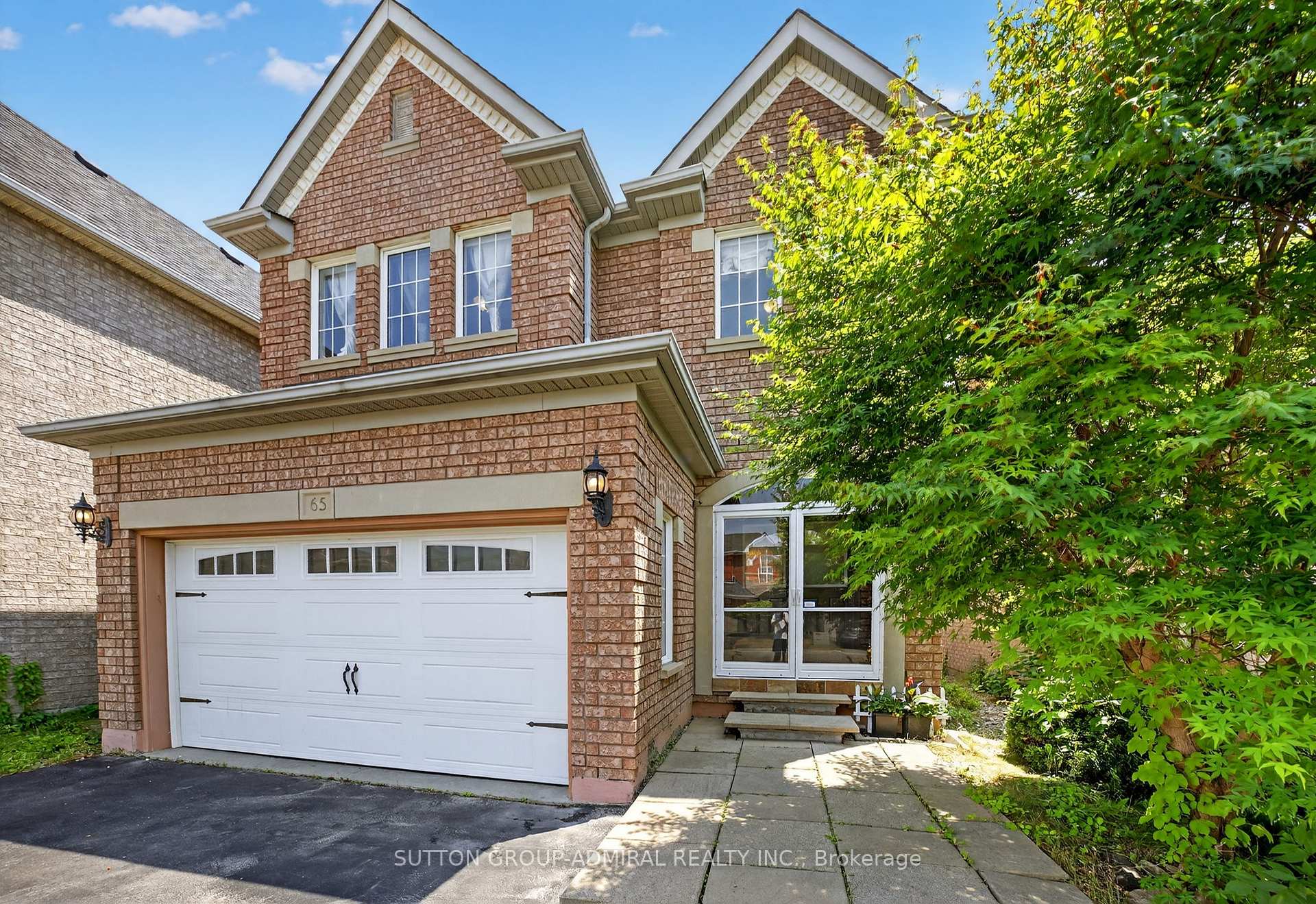Photo 4 of 65 Belvia Drive, Vaughan, Patterson — HOMEH