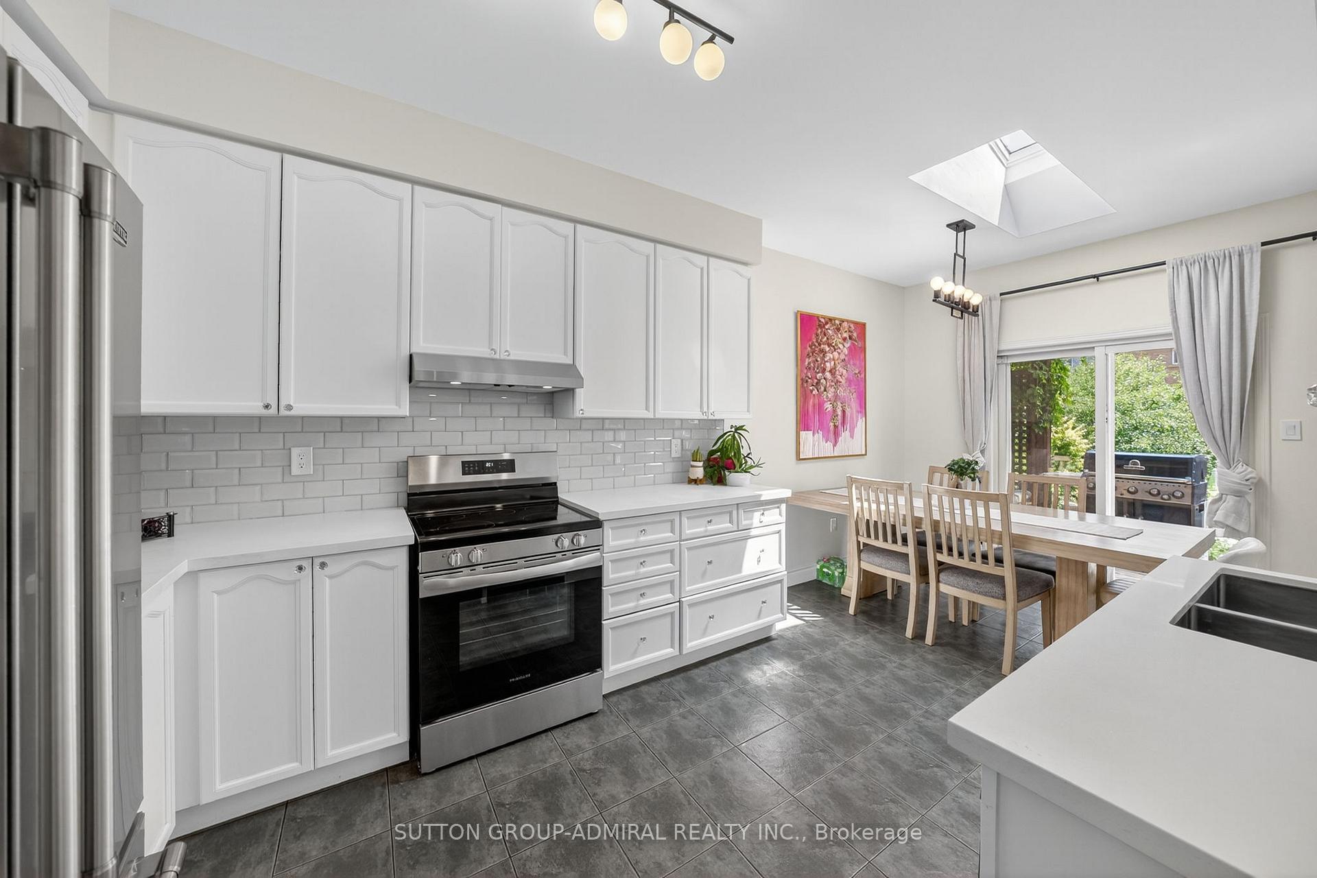 Photo 27 of 65 Belvia Drive, Vaughan, Patterson — HOMEH