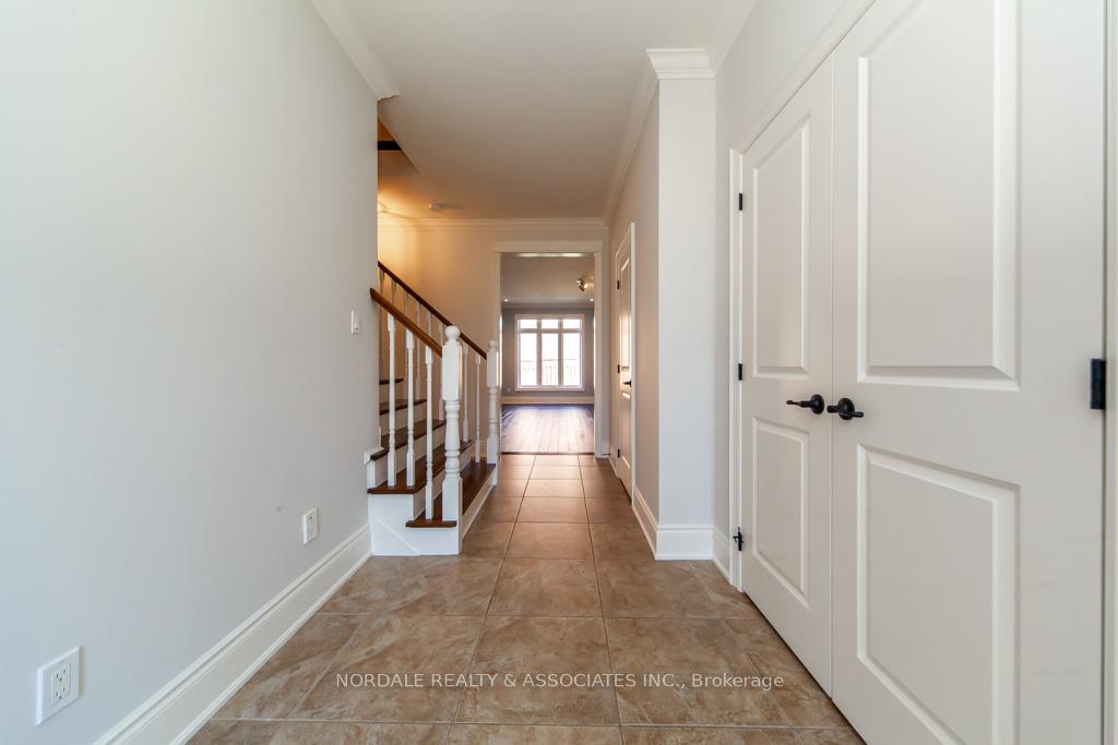 Photo 6 of 59 Whittington Drive, Hamilton, Ancaster — HOMEH