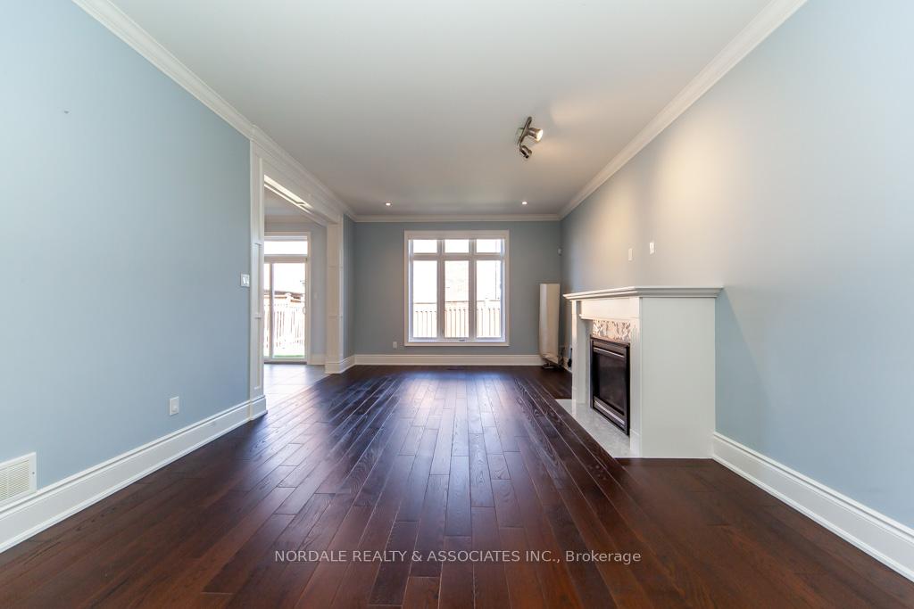 Photo 7 of 59 Whittington Drive, Hamilton, Ancaster — HOMEH