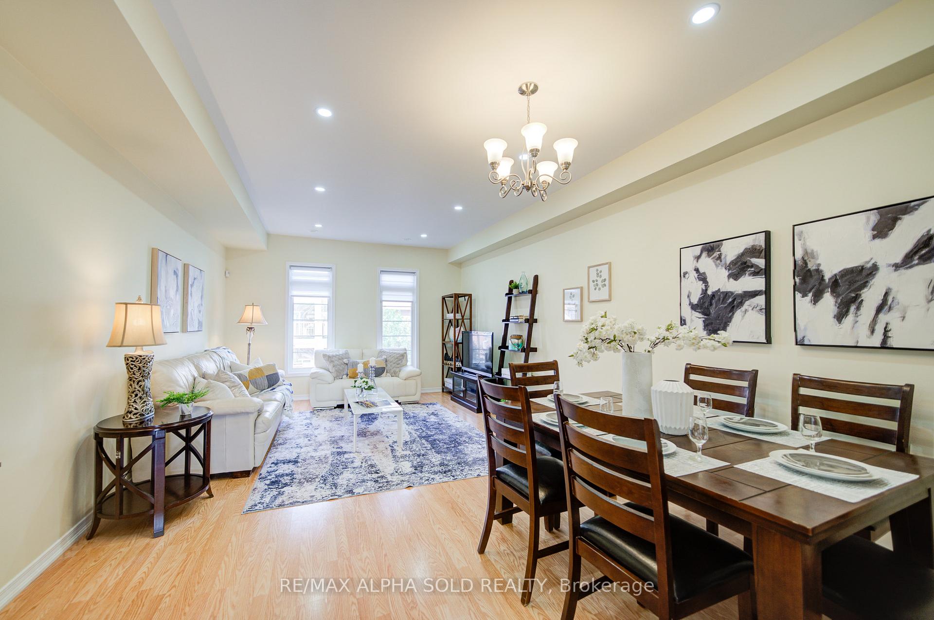 Photo 31 of 43 Beehive Lane, Markham, Wismer — HOMEH