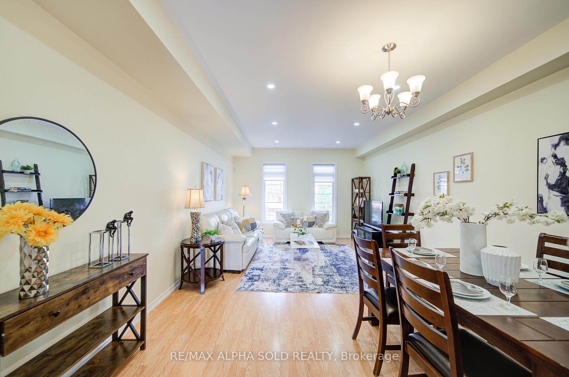 Photo 21 of 43 Beehive Lane, Markham, Wismer — HOMEH
