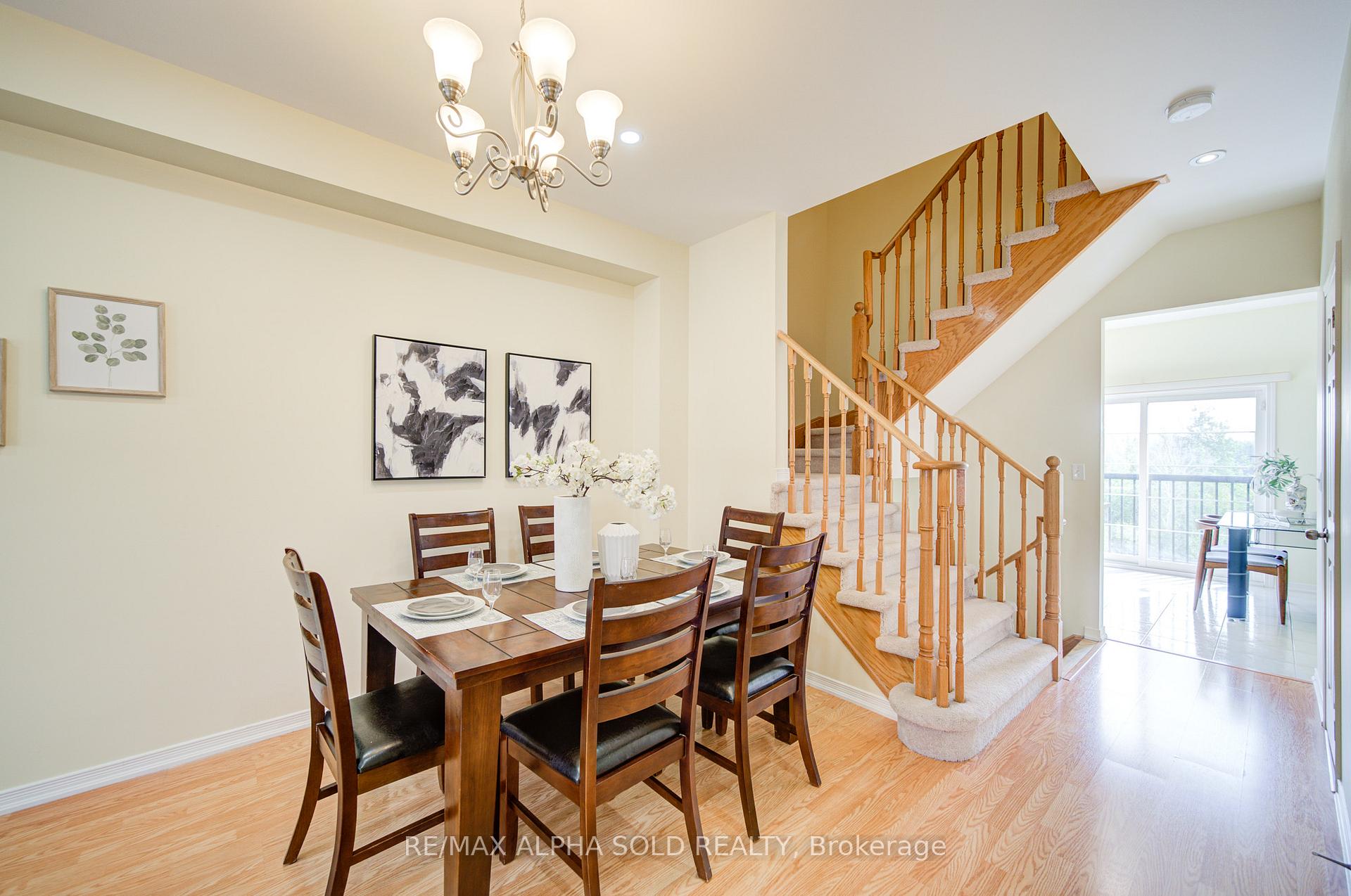 Photo 20 of 43 Beehive Lane, Markham, Wismer — HOMEH