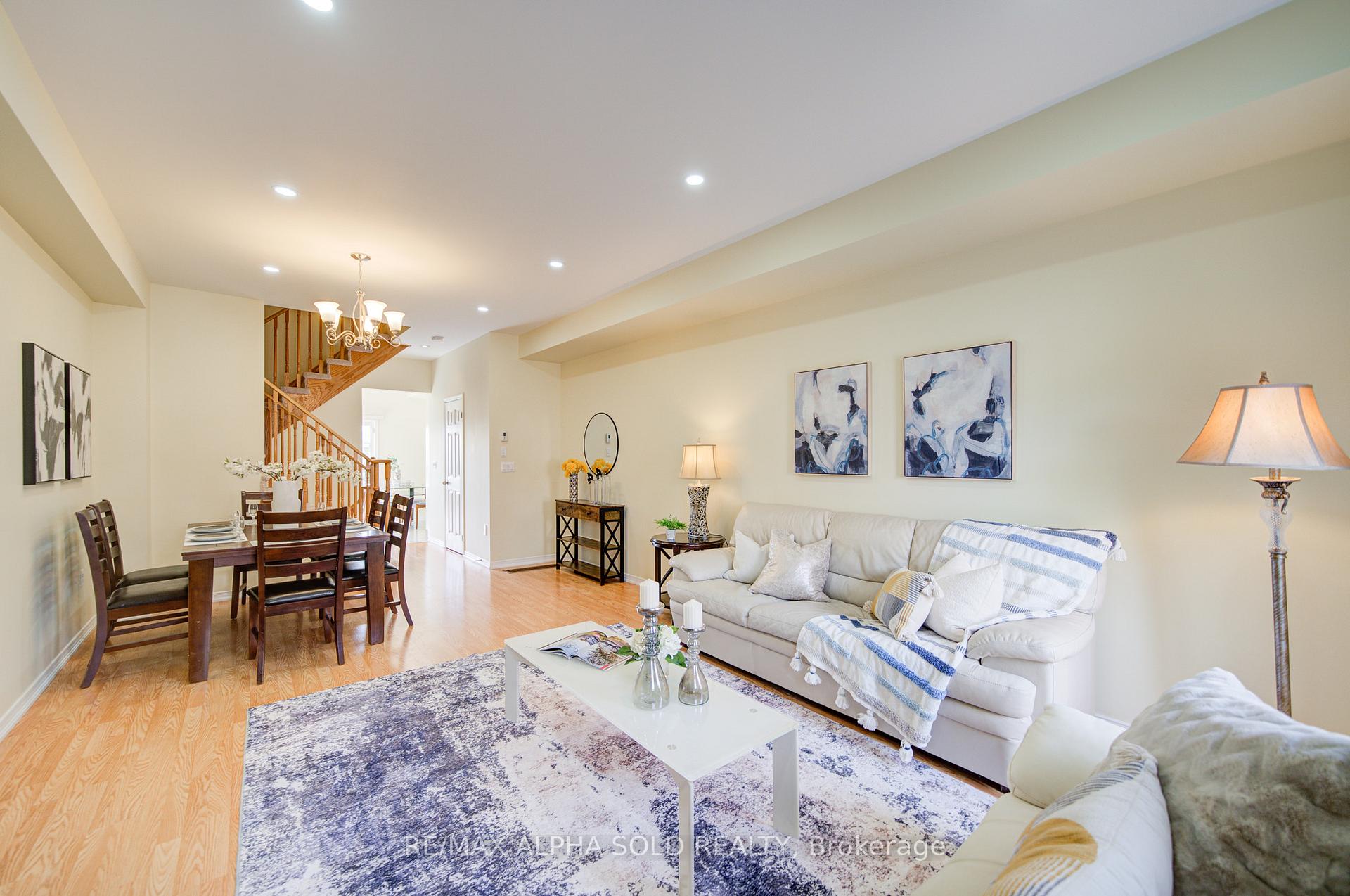 Photo 27 of 43 Beehive Lane, Markham, Wismer — HOMEH