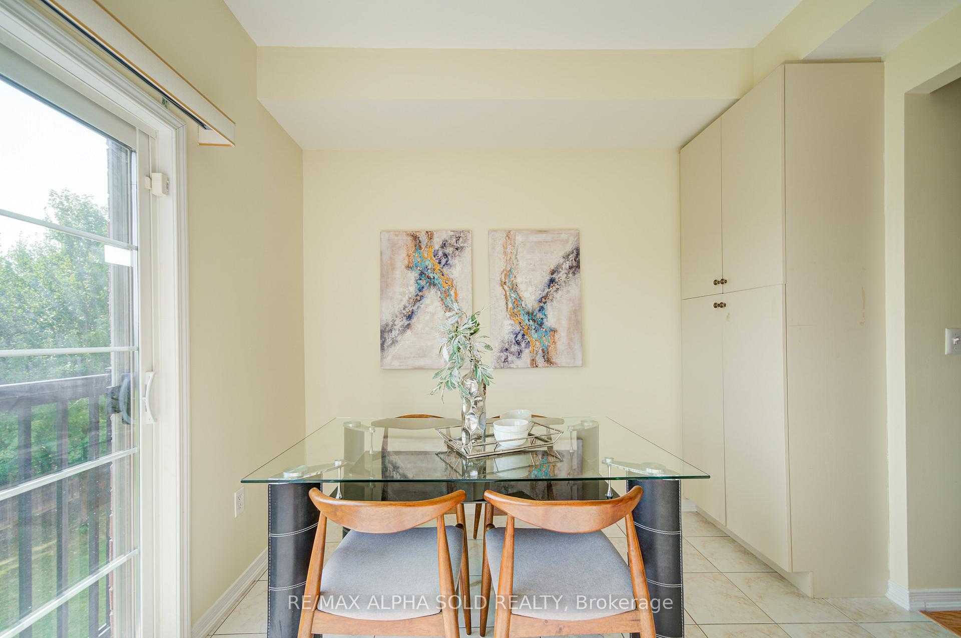 Photo 34 of 43 Beehive Lane, Markham, Wismer — HOMEH