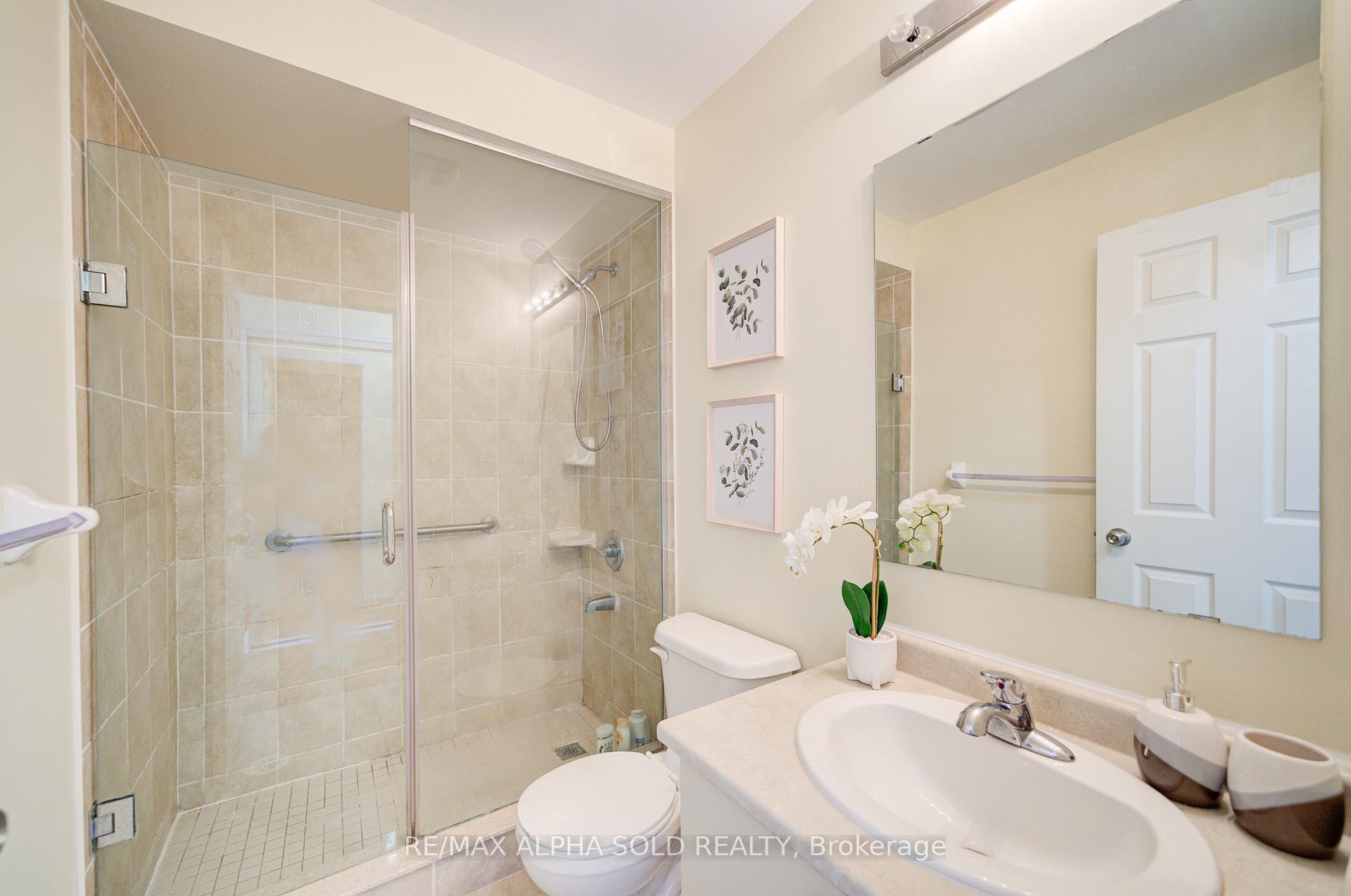Photo 36 of 43 Beehive Lane, Markham, Wismer — HOMEH