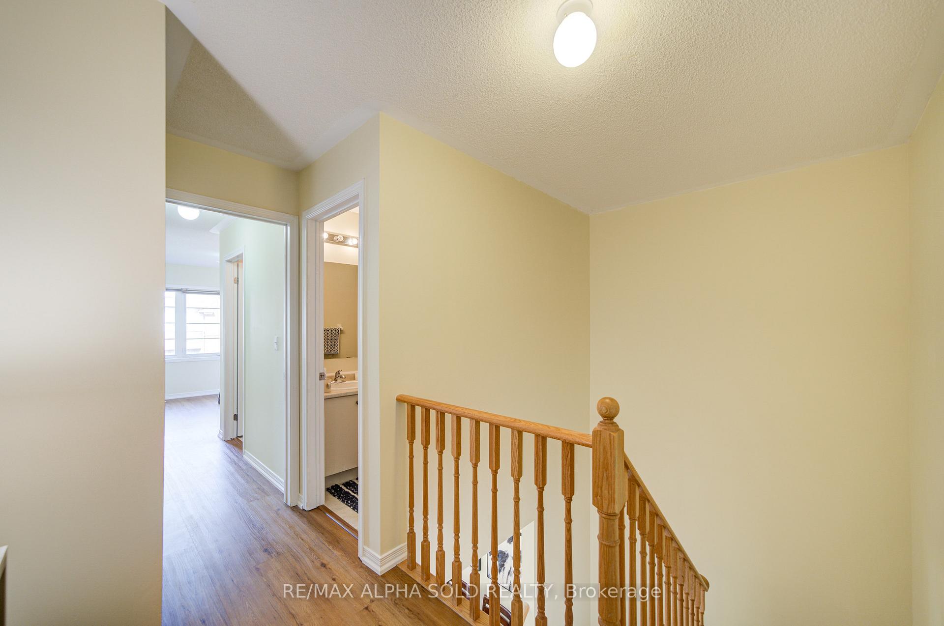 Photo 46 of 43 Beehive Lane, Markham, Wismer — HOMEH