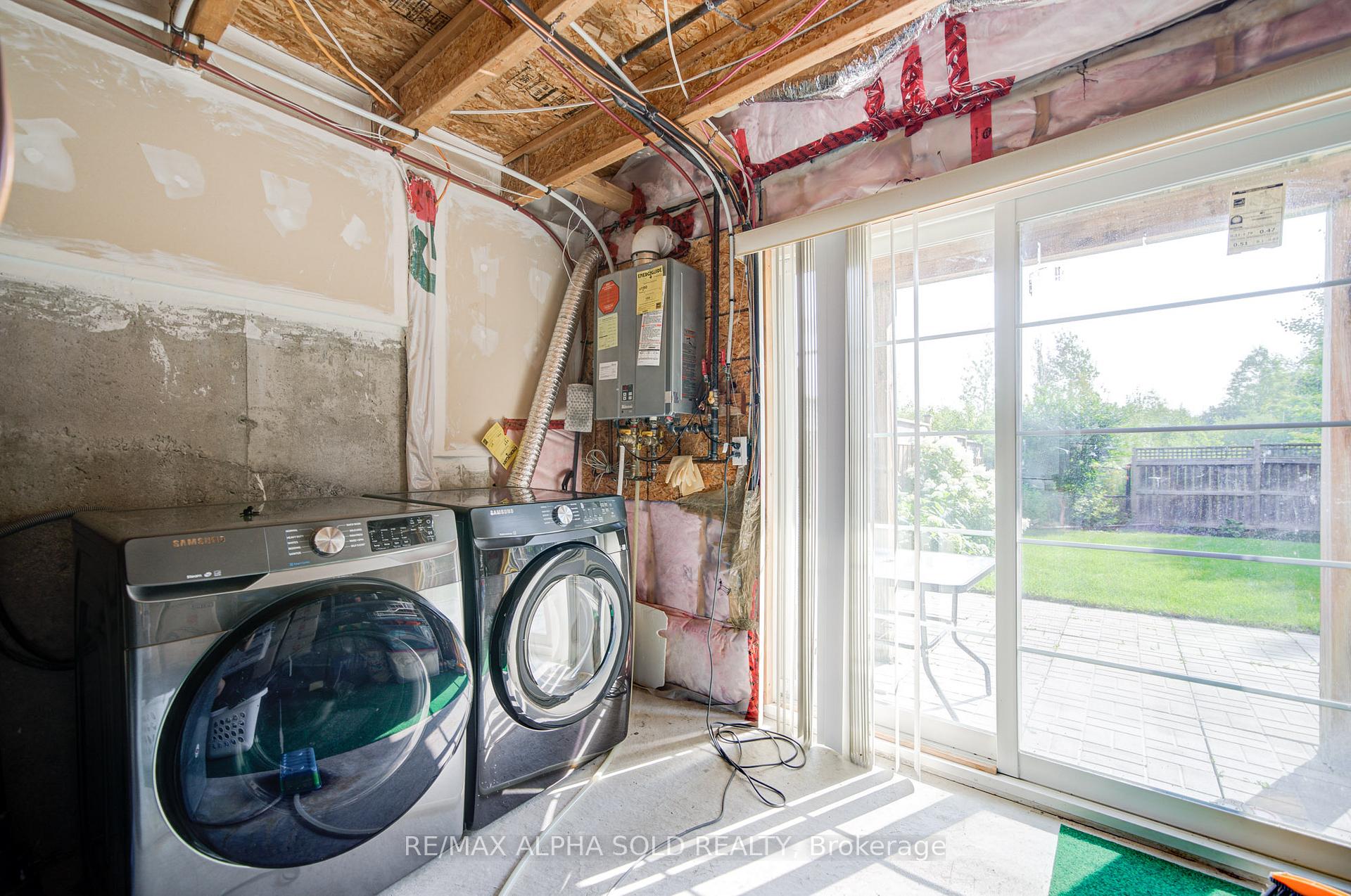 Photo 43 of 43 Beehive Lane, Markham, Wismer — HOMEH
