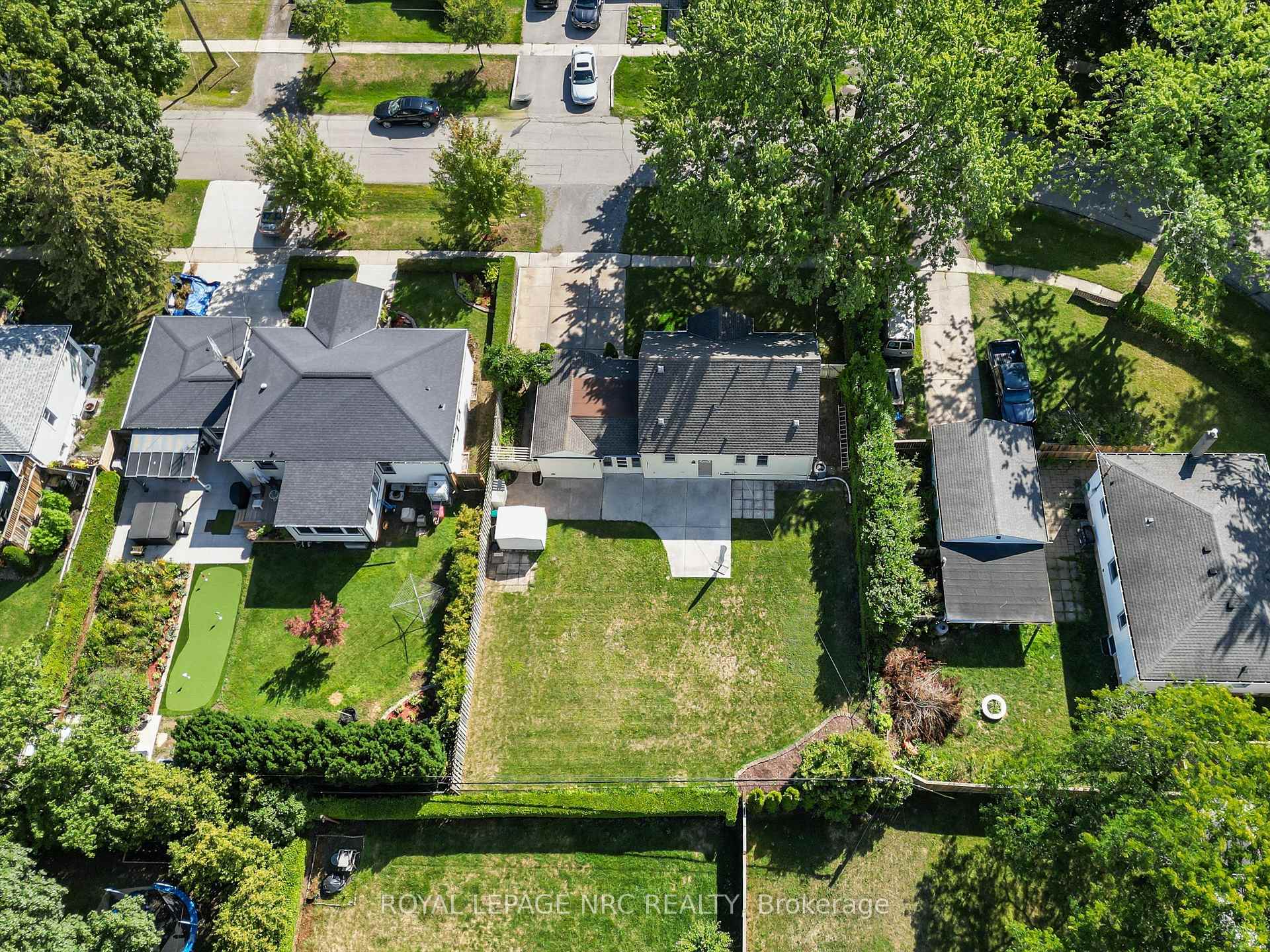 Photo 26 of 3 East Lynn Street E, St. Catharines, Vine/Linwell — HOMEH