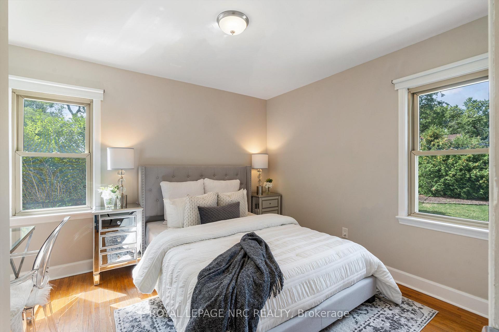 Photo 25 of 3 East Lynn Street E, St. Catharines, Vine/Linwell — HOMEH