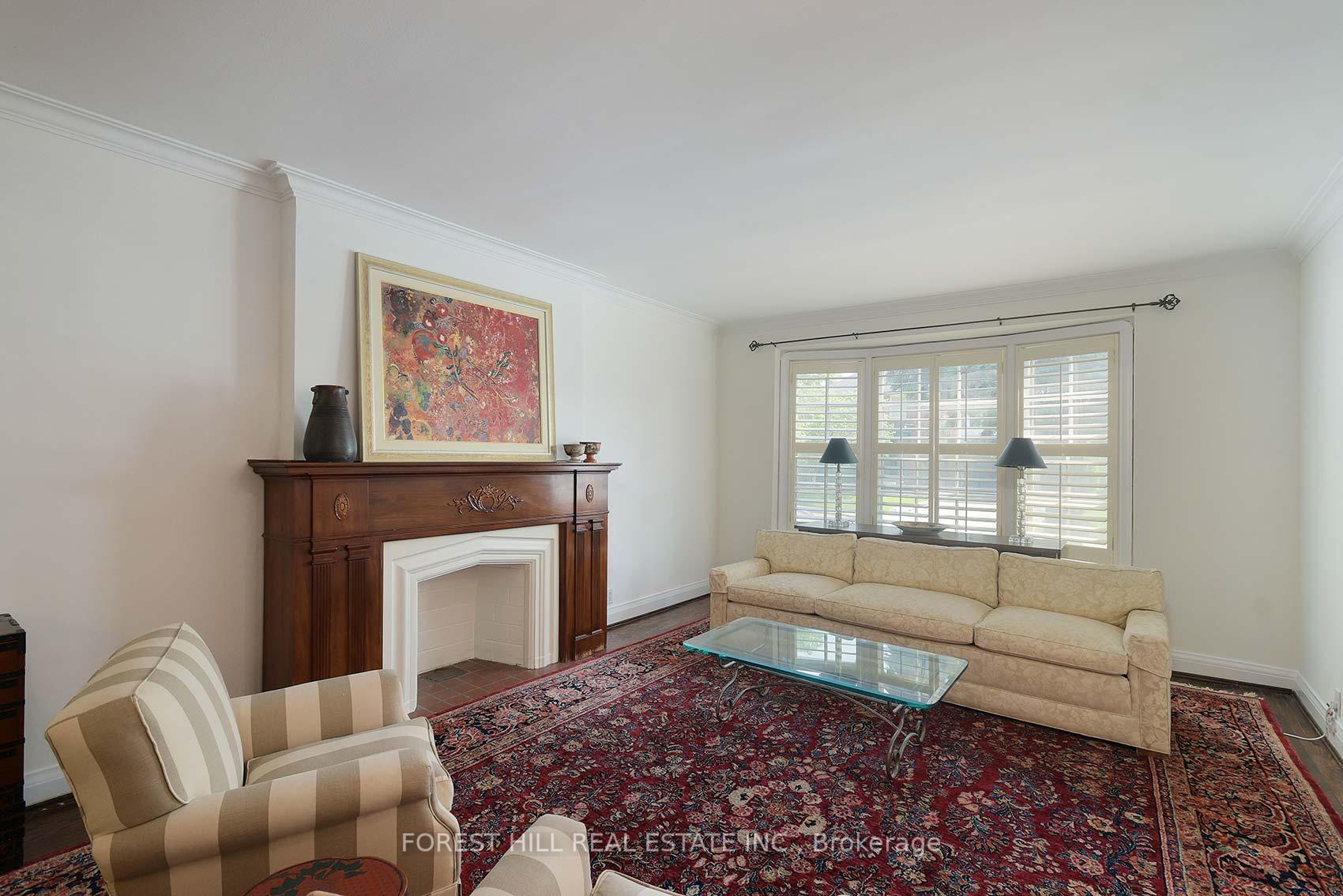 Photo 2 of 10 Peveril Hill S, Toronto, Humewood-Cedarvale — HOMEH