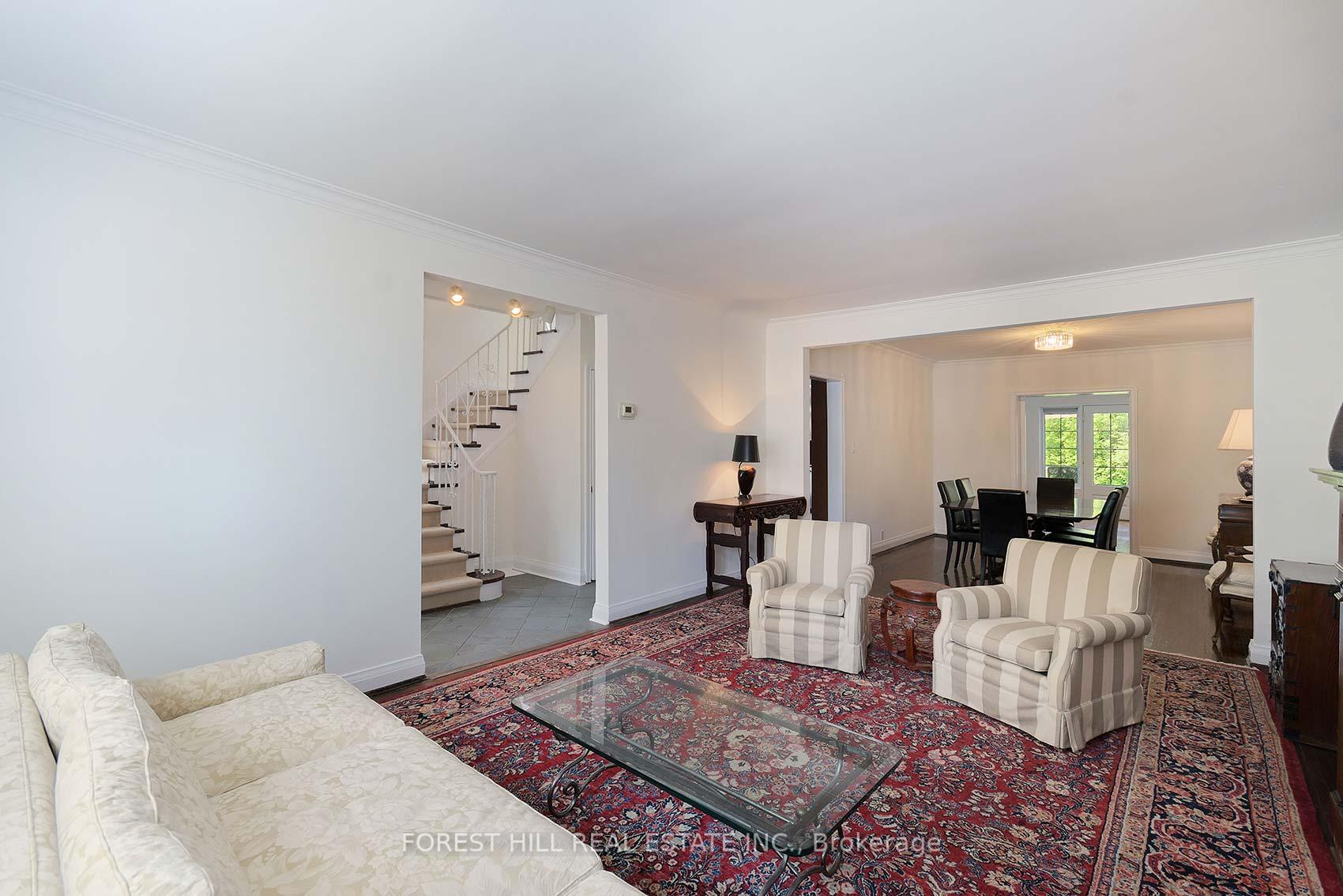 Photo 5 of 10 Peveril Hill S, Toronto, Humewood-Cedarvale — HOMEH