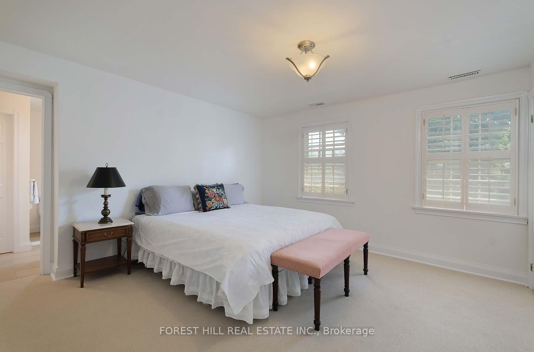 Photo 18 of 10 Peveril Hill S, Toronto, Humewood-Cedarvale — HOMEH