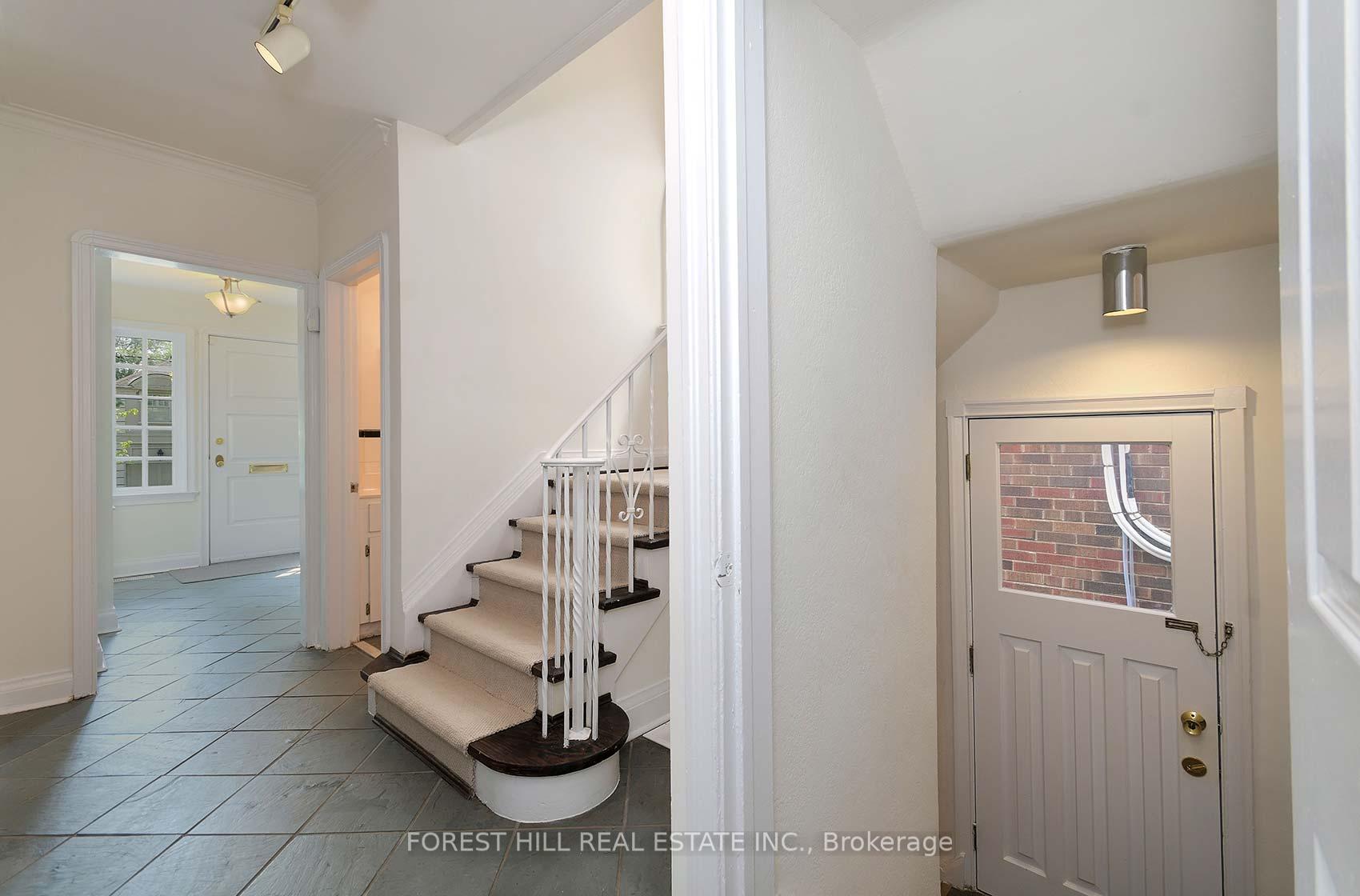 Photo 41 of 10 Peveril Hill S, Toronto, Humewood-Cedarvale — HOMEH