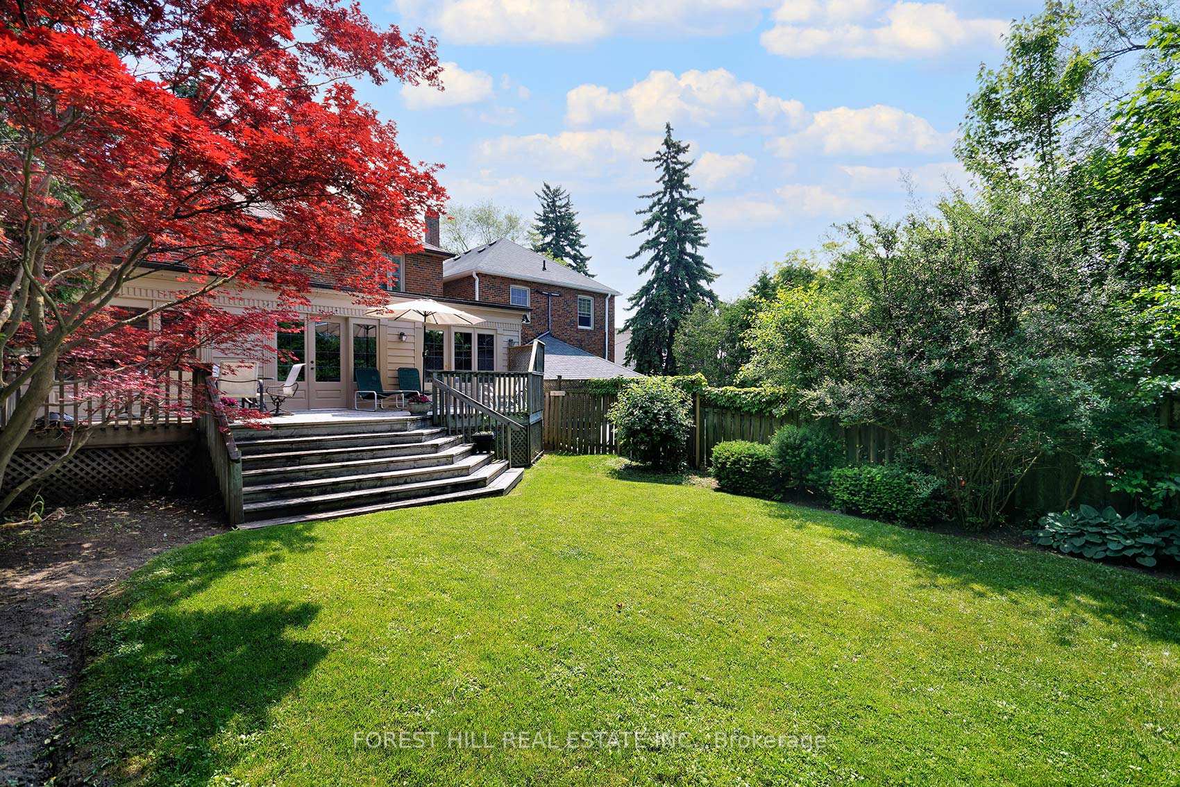 Photo 34 of 10 Peveril Hill S, Toronto, Humewood-Cedarvale — HOMEH