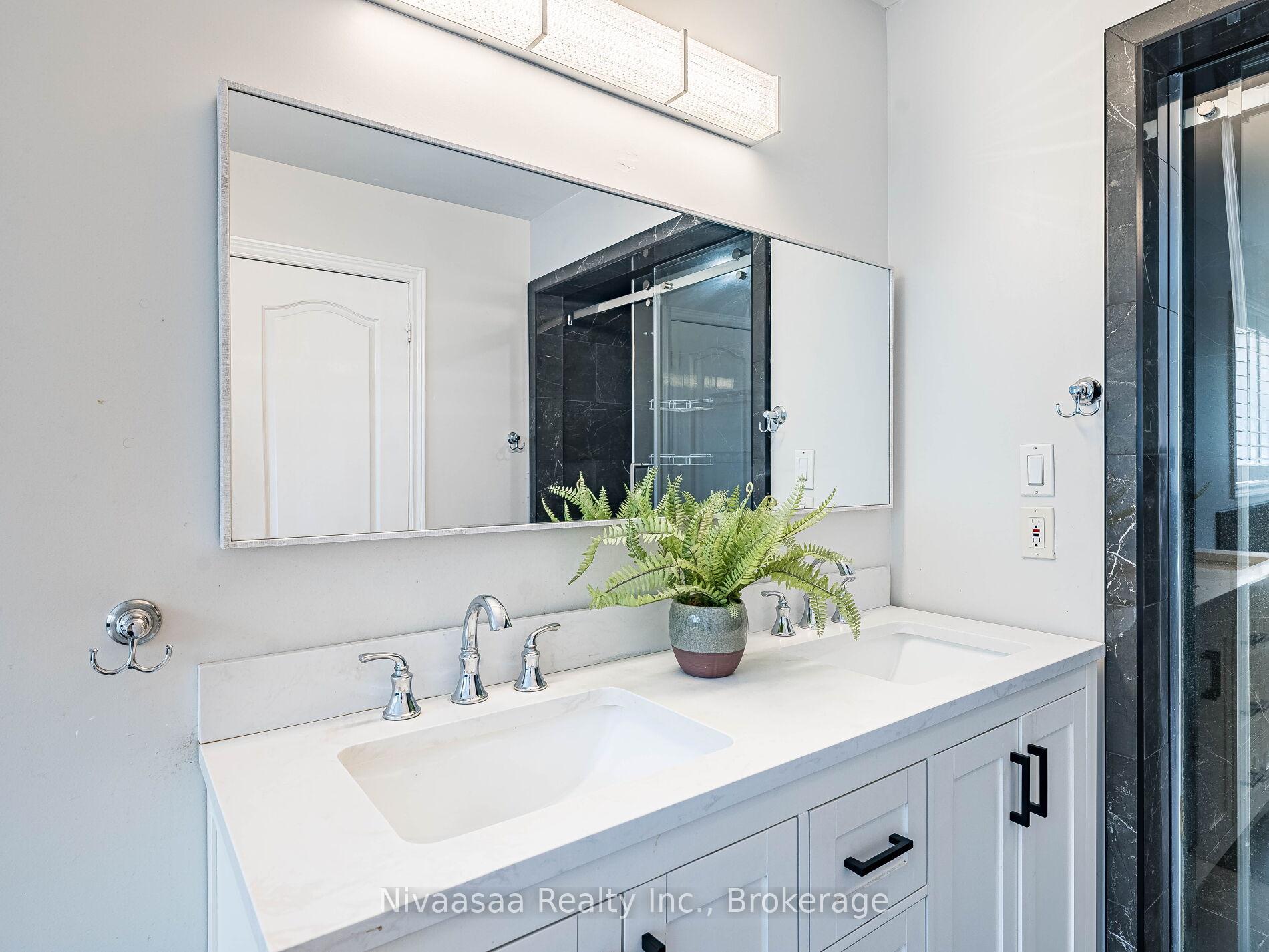 Photo 37 of 155 Castle Park Boulevard, Vaughan, Sonoma Heights — HOMEH