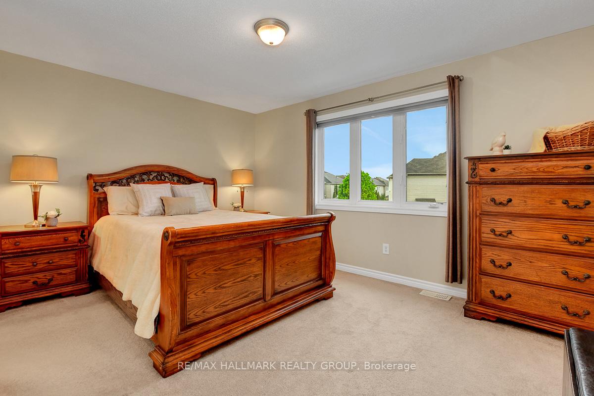 Photo 16 of 3597 Cambrian Road, Ottawa, Barrhaven - Half Moon Bay — HOMEH
