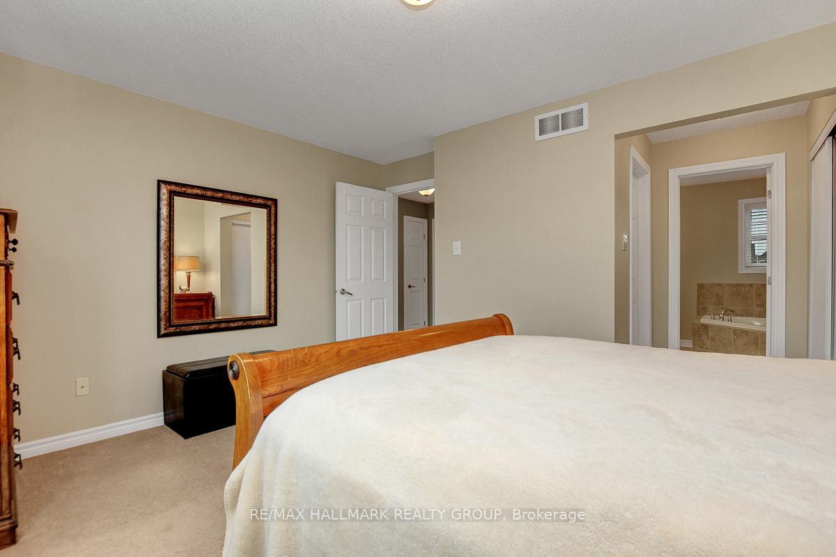 Photo 10 of 3597 Cambrian Road, Ottawa, Barrhaven - Half Moon Bay — HOMEH