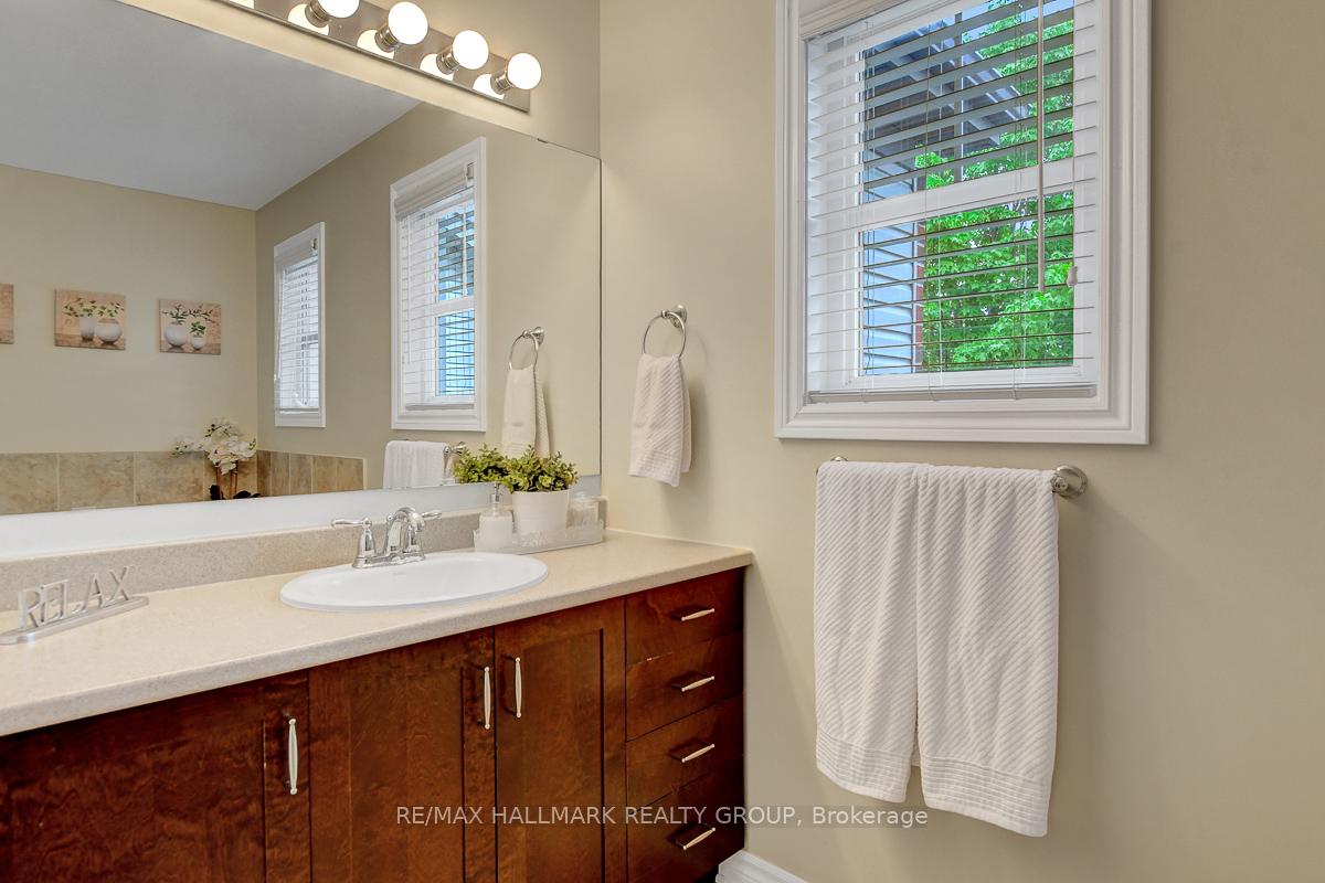 Photo 22 of 3597 Cambrian Road, Ottawa, Barrhaven - Half Moon Bay — HOMEH