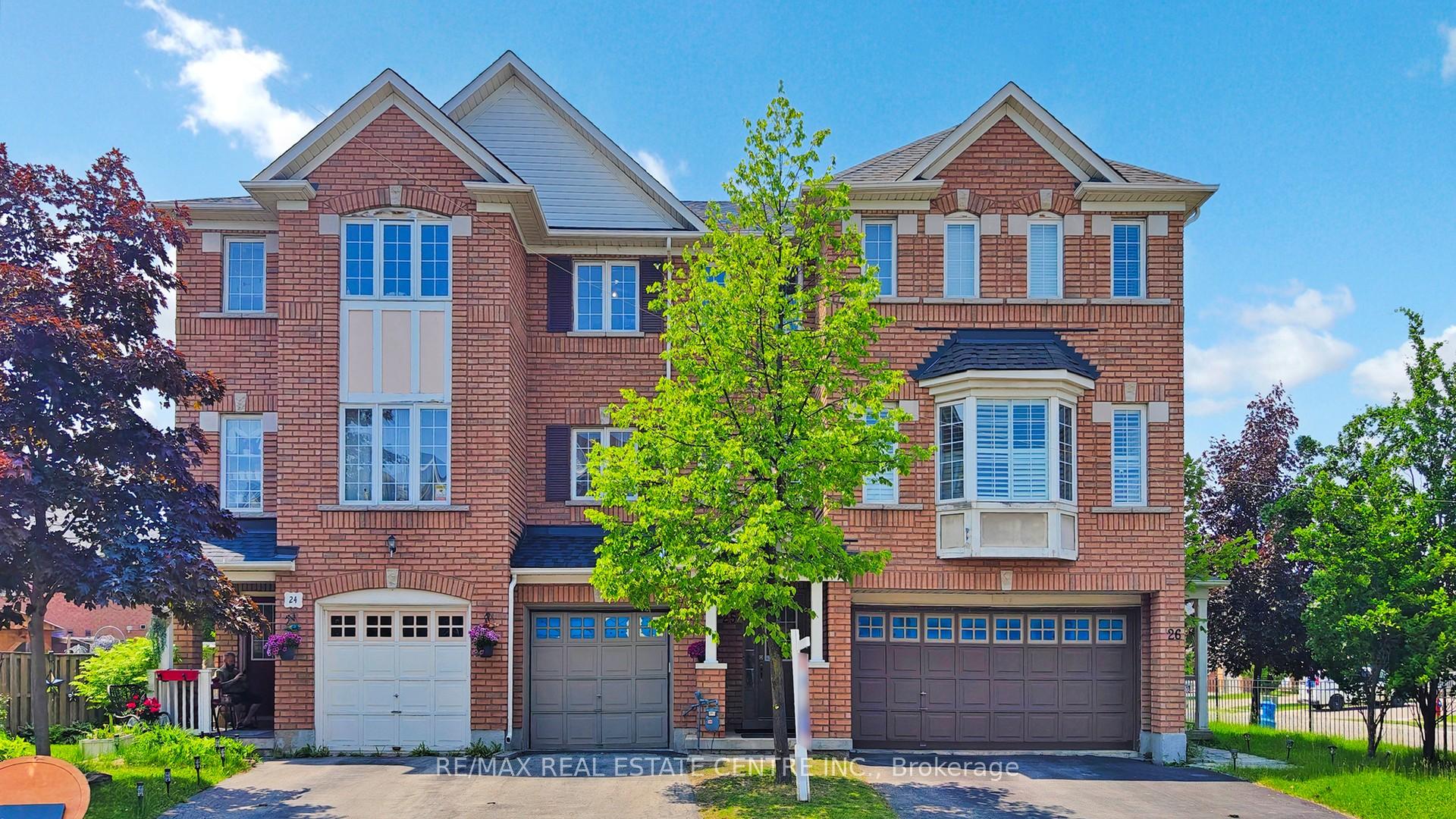 Front of Unit 25, 250 Richvale Drive S