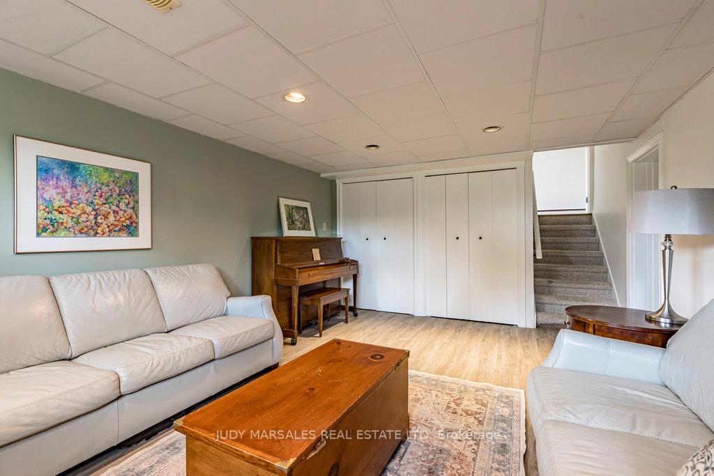 Photo 21 of 3 Romar Drive, Hamilton, Rural Flamborough — HOMEH