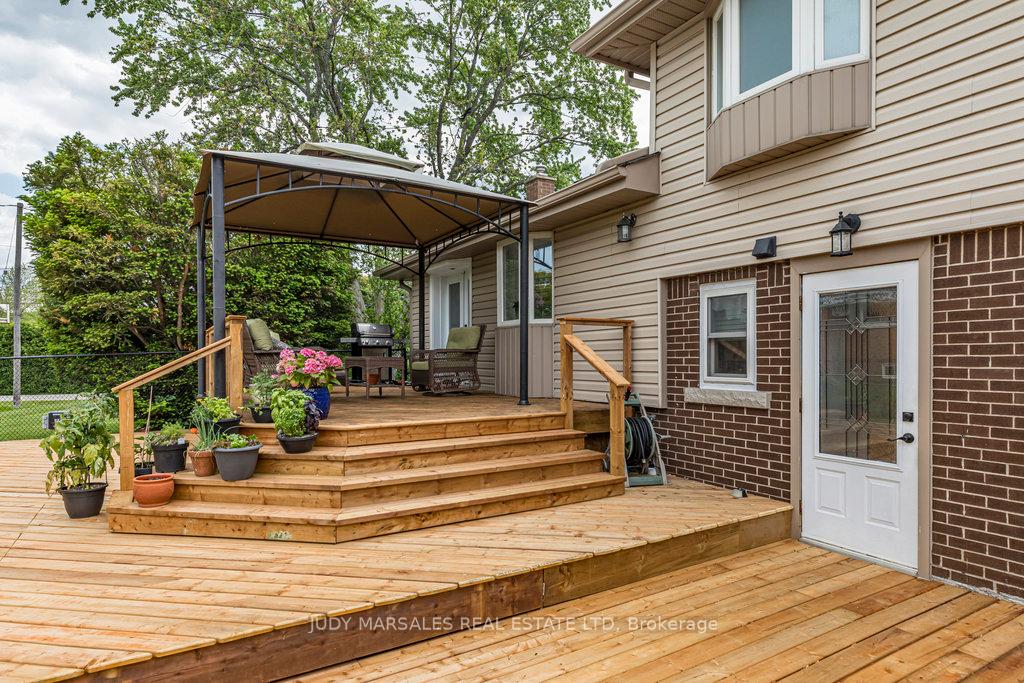 Photo 28 of 3 Romar Drive, Hamilton, Rural Flamborough — HOMEH