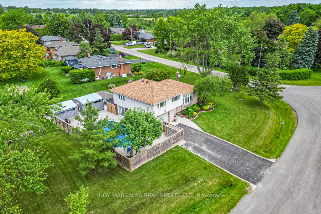 Photo 36 of 3 Romar Drive, Hamilton, Rural Flamborough — HOMEH