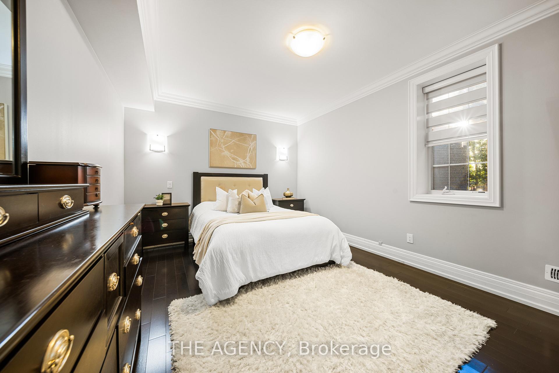 Photo 16 of 36 Chuck Ormsby Crescent, King, King City — HOMEH