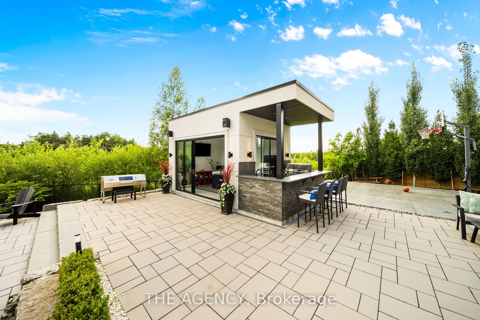 Photo 30 of 36 Chuck Ormsby Crescent, King, King City — HOMEH
