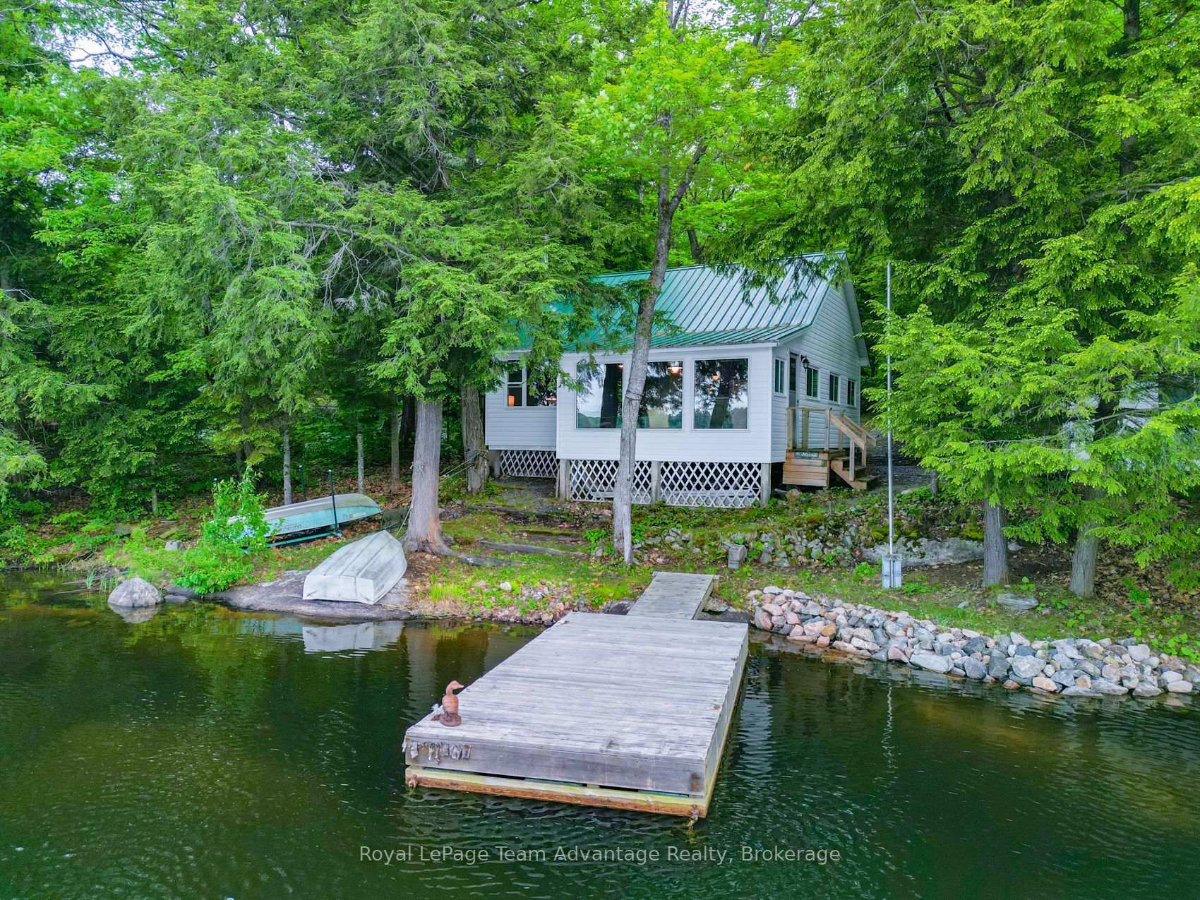 Photo 1 of 8 Waterside Drive, Seguin — HOMEH