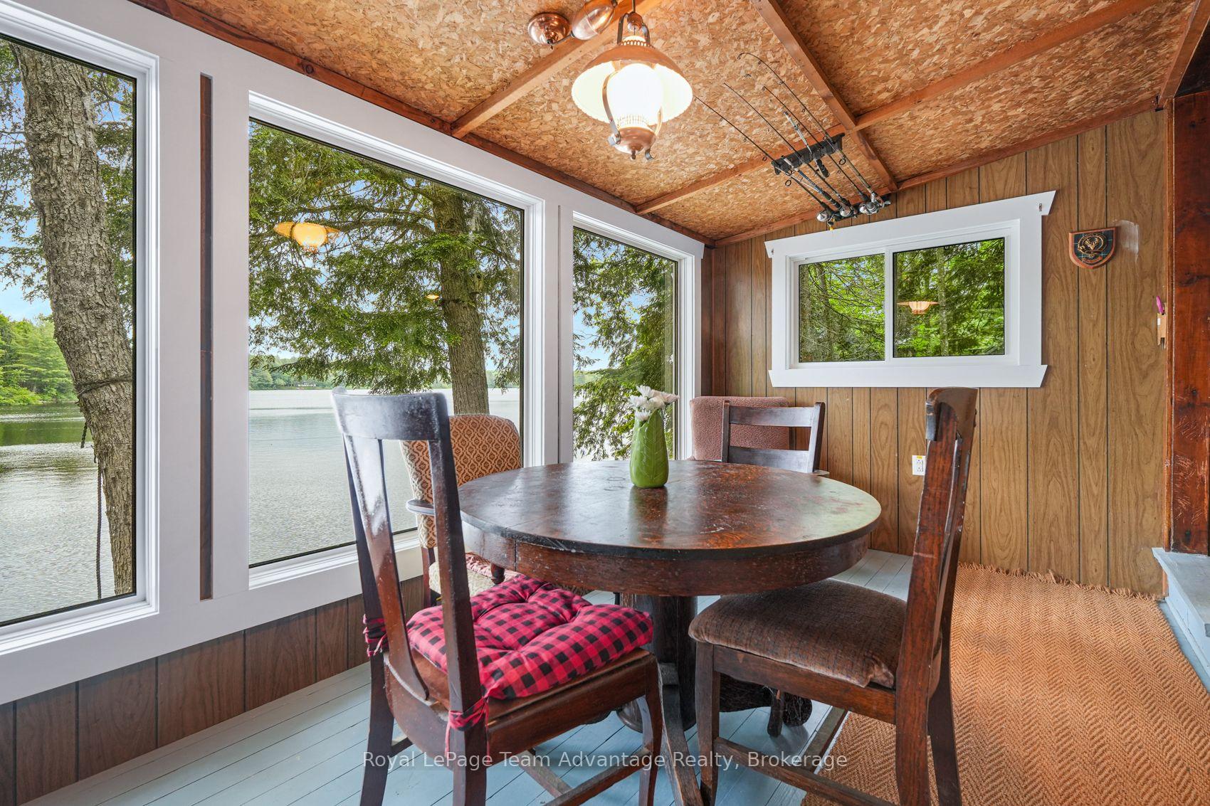 Photo 39 of 8 Waterside Drive, Seguin — HOMEH