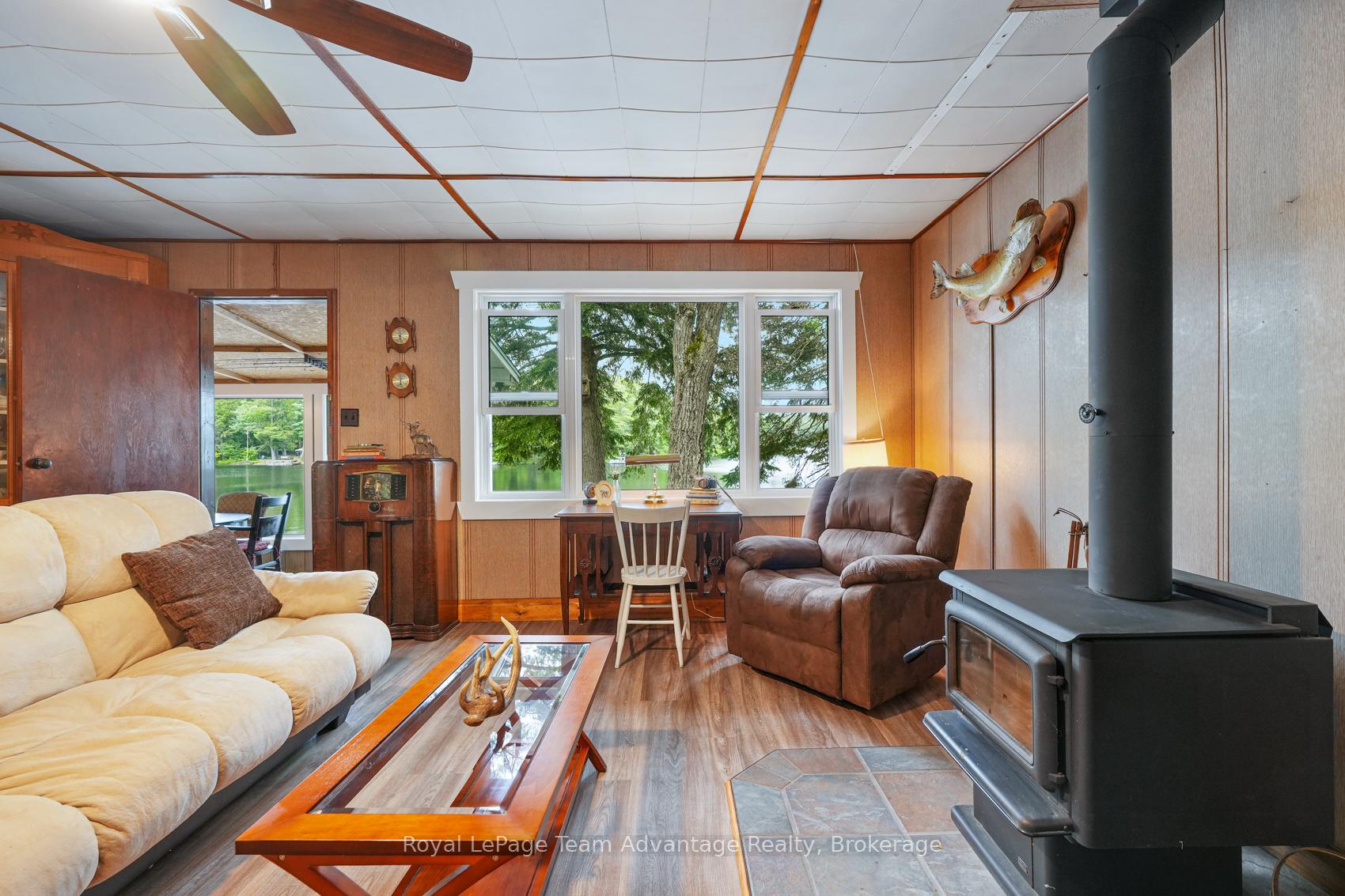 Photo 20 of 8 Waterside Drive, Seguin — HOMEH