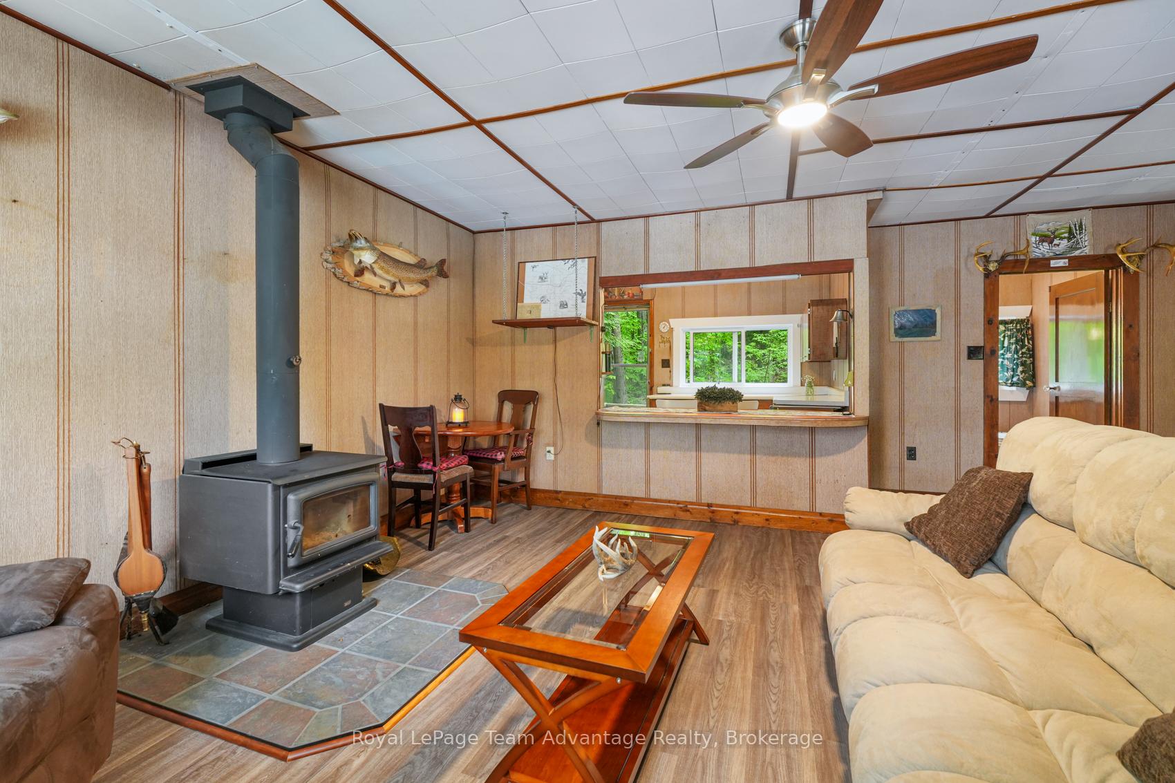 Photo 16 of 8 Waterside Drive, Seguin — HOMEH