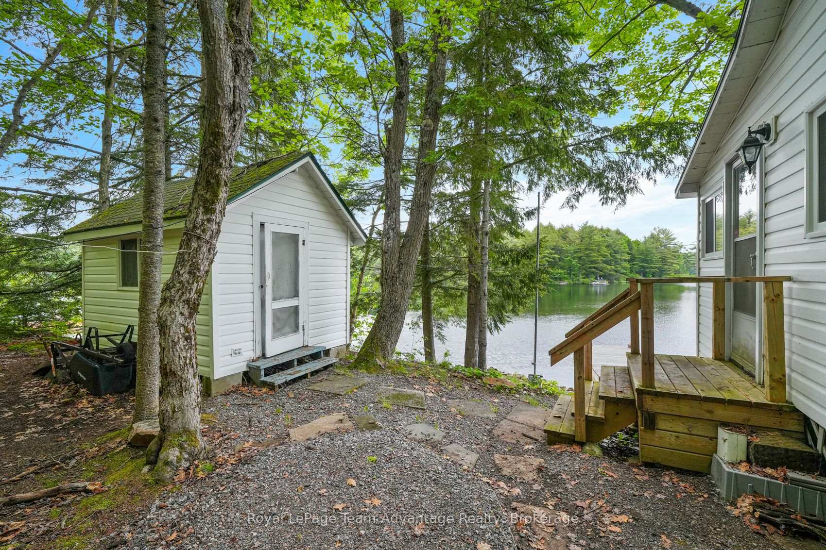 Photo 36 of 8 Waterside Drive, Seguin — HOMEH