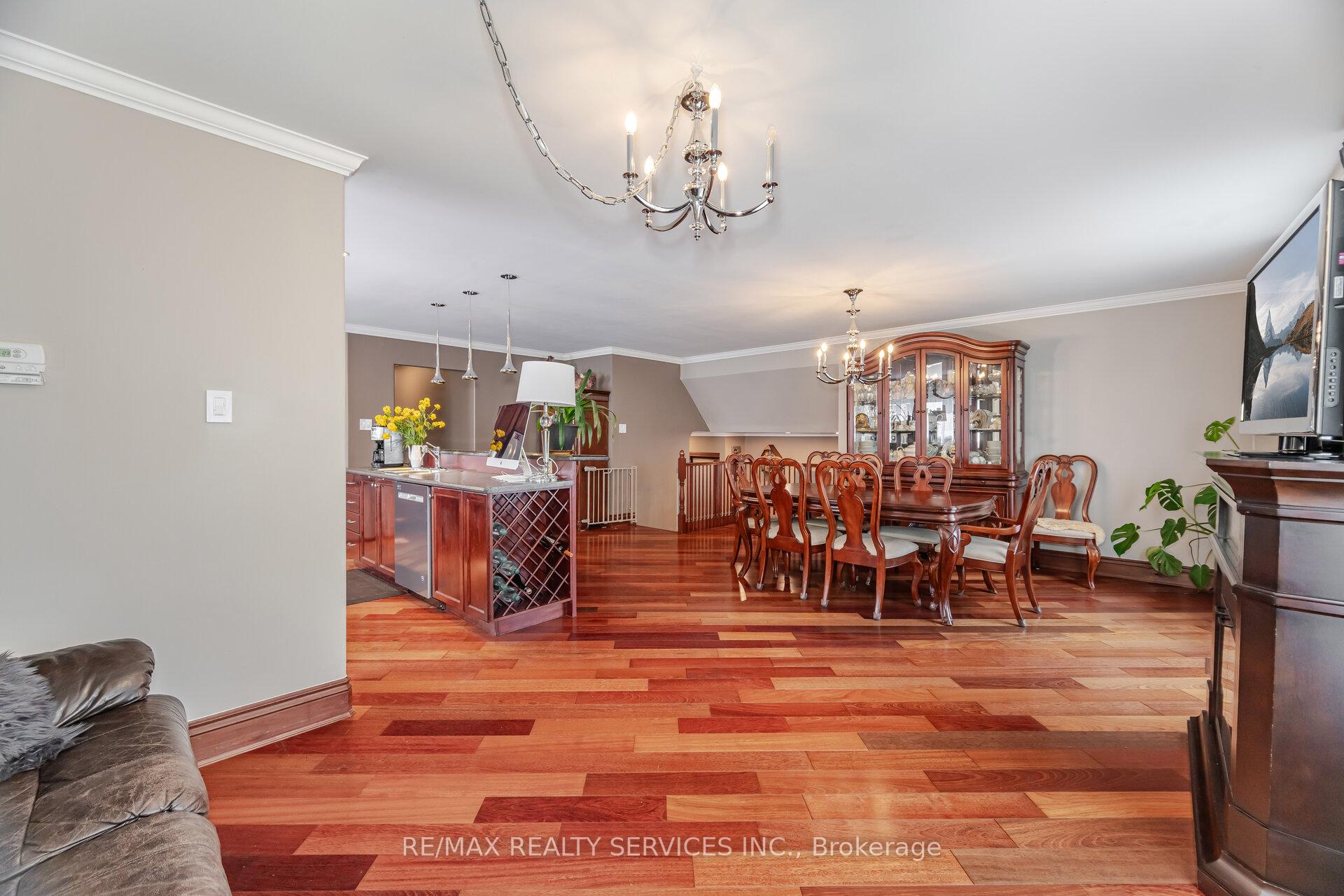 Photo 13 of 38 Grassmere Crescent, Brampton, Northgate — HOMEH
