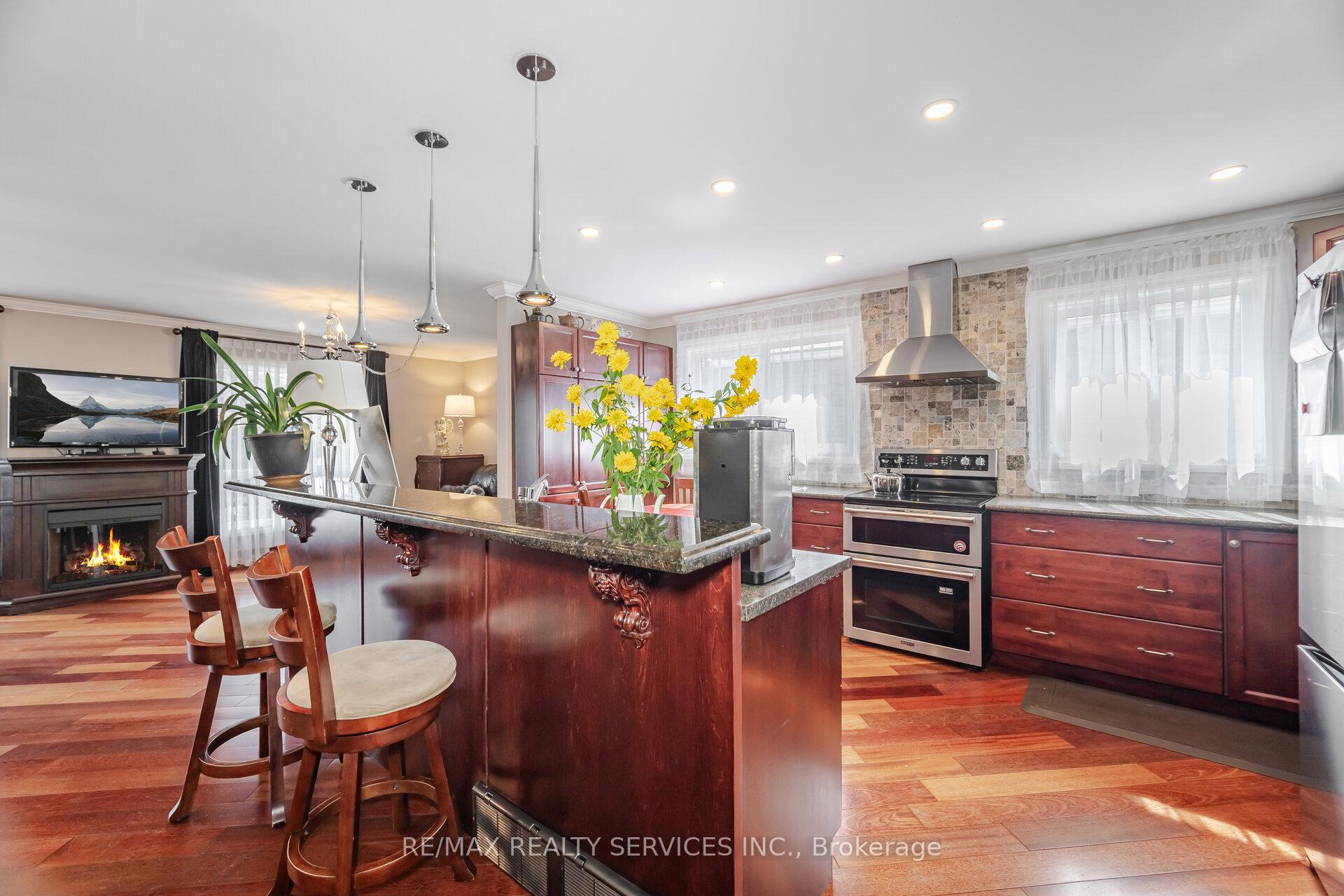 Photo 17 of 38 Grassmere Crescent, Brampton, Northgate — HOMEH