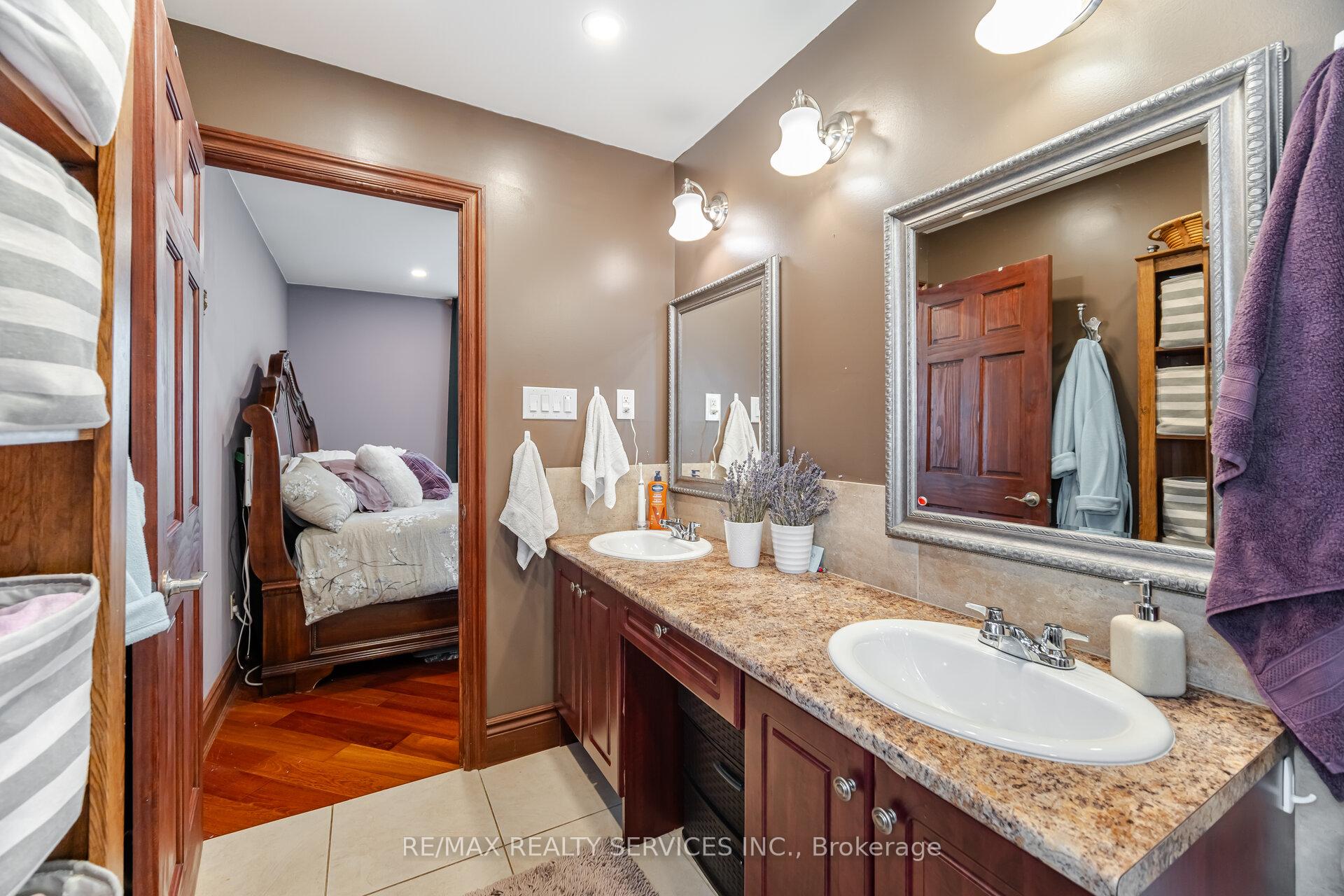 Photo 25 of 38 Grassmere Crescent, Brampton, Northgate — HOMEH