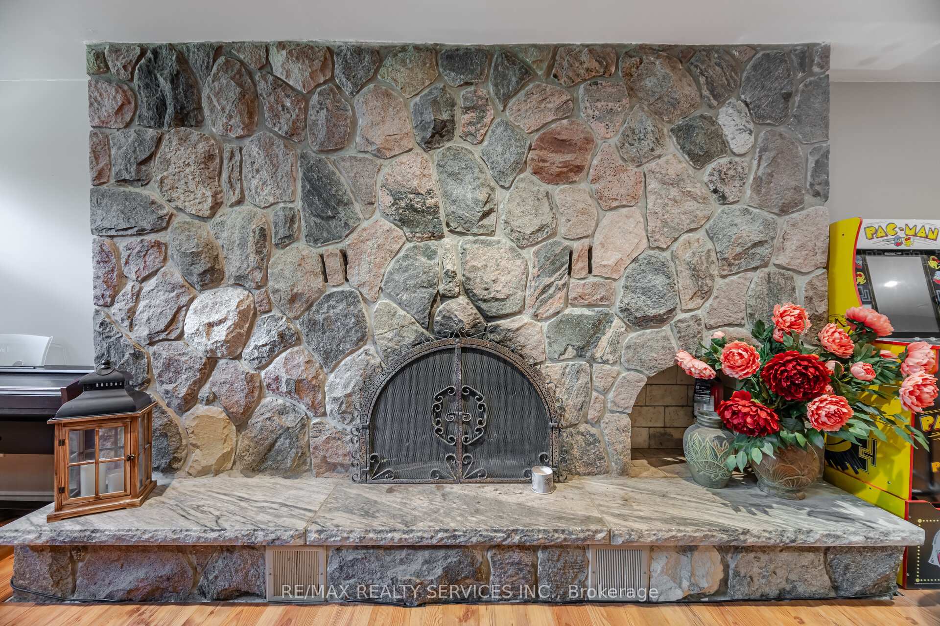 Photo 34 of 38 Grassmere Crescent, Brampton, Northgate — HOMEH