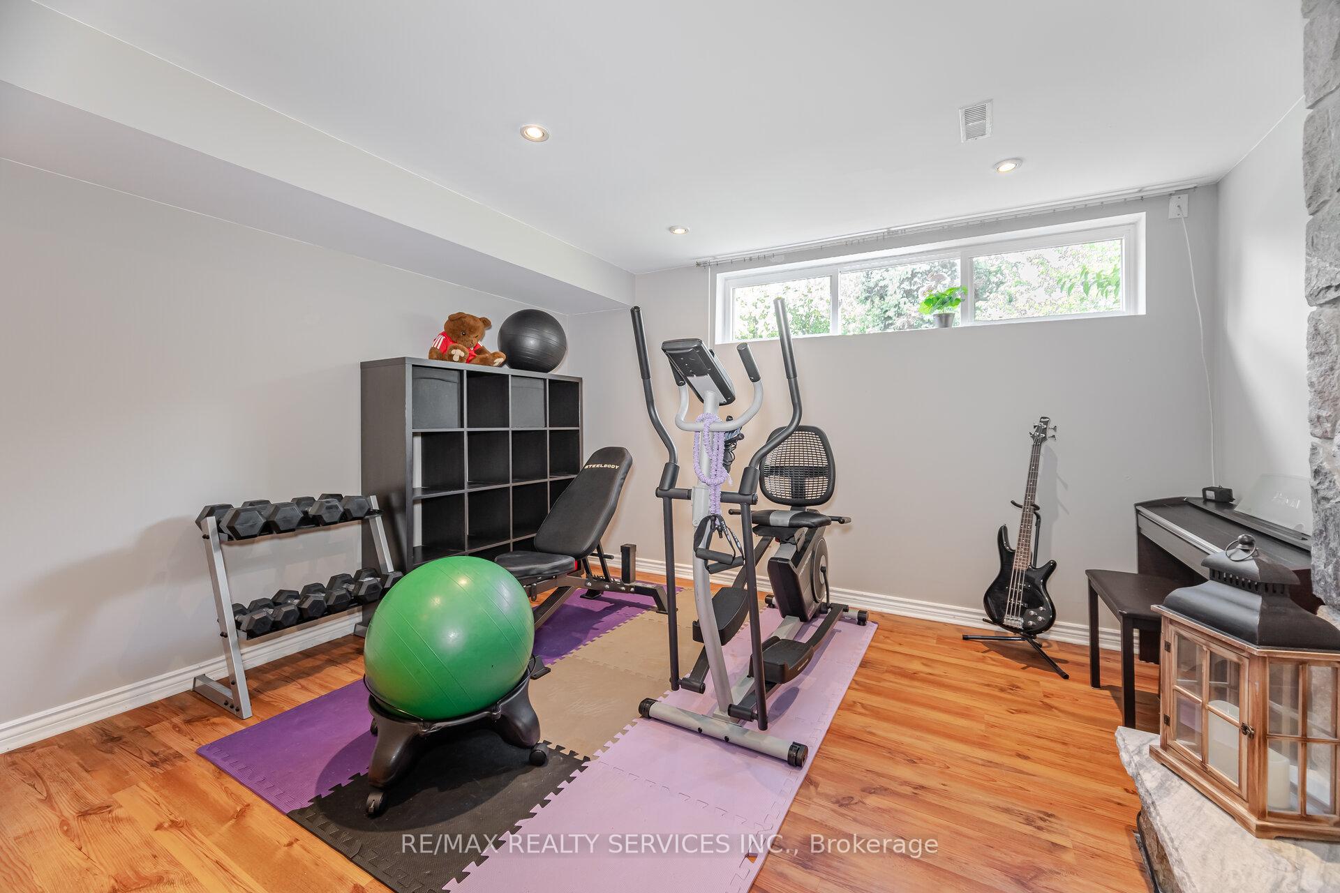 Photo 37 of 38 Grassmere Crescent, Brampton, Northgate — HOMEH