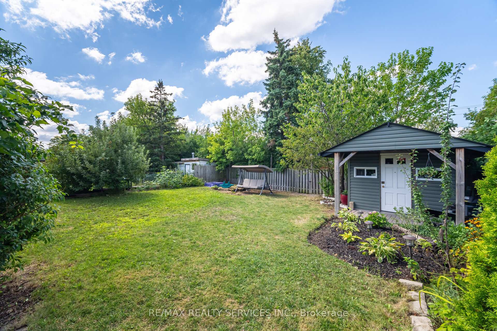 Photo 47 of 38 Grassmere Crescent, Brampton, Northgate — HOMEH