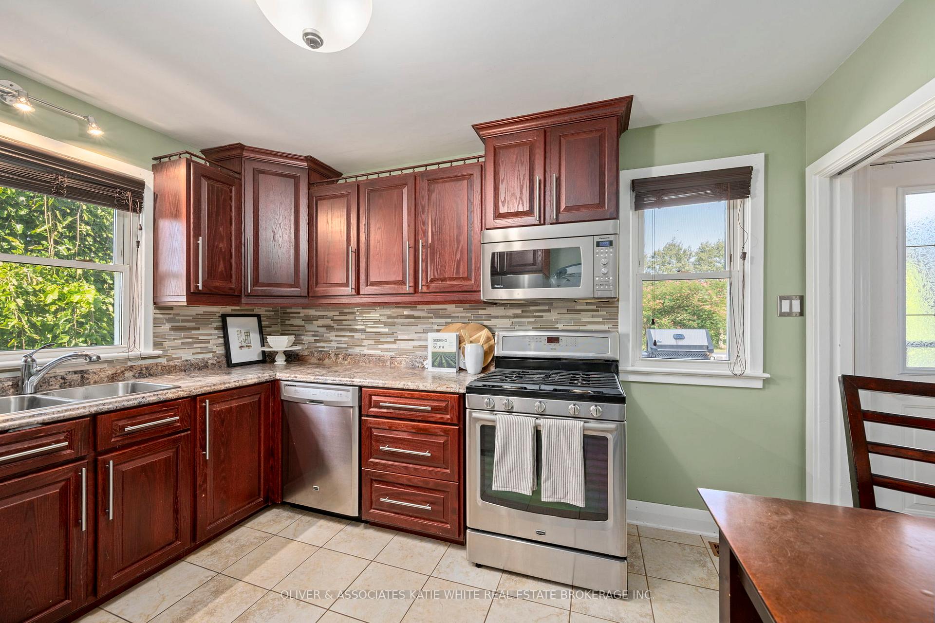Photo 17 of 49827 Lyons Line, Malahide, Lyons — HOMEH