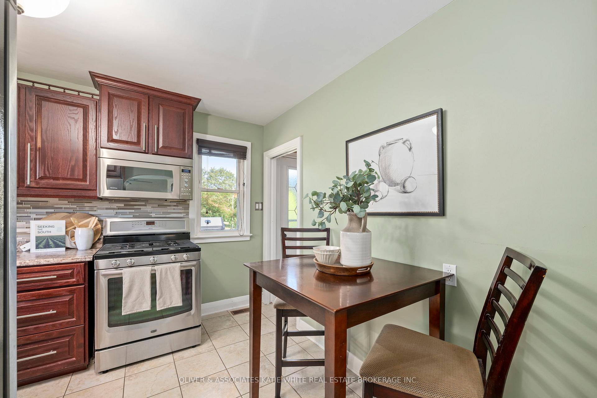 Photo 8 of 49827 Lyons Line, Malahide, Lyons — HOMEH
