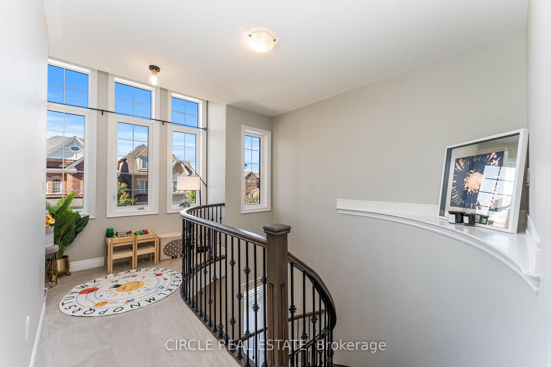 Photo 7 of 65 Hopewell Street, Vaughan, Kleinburg — HOMEH
