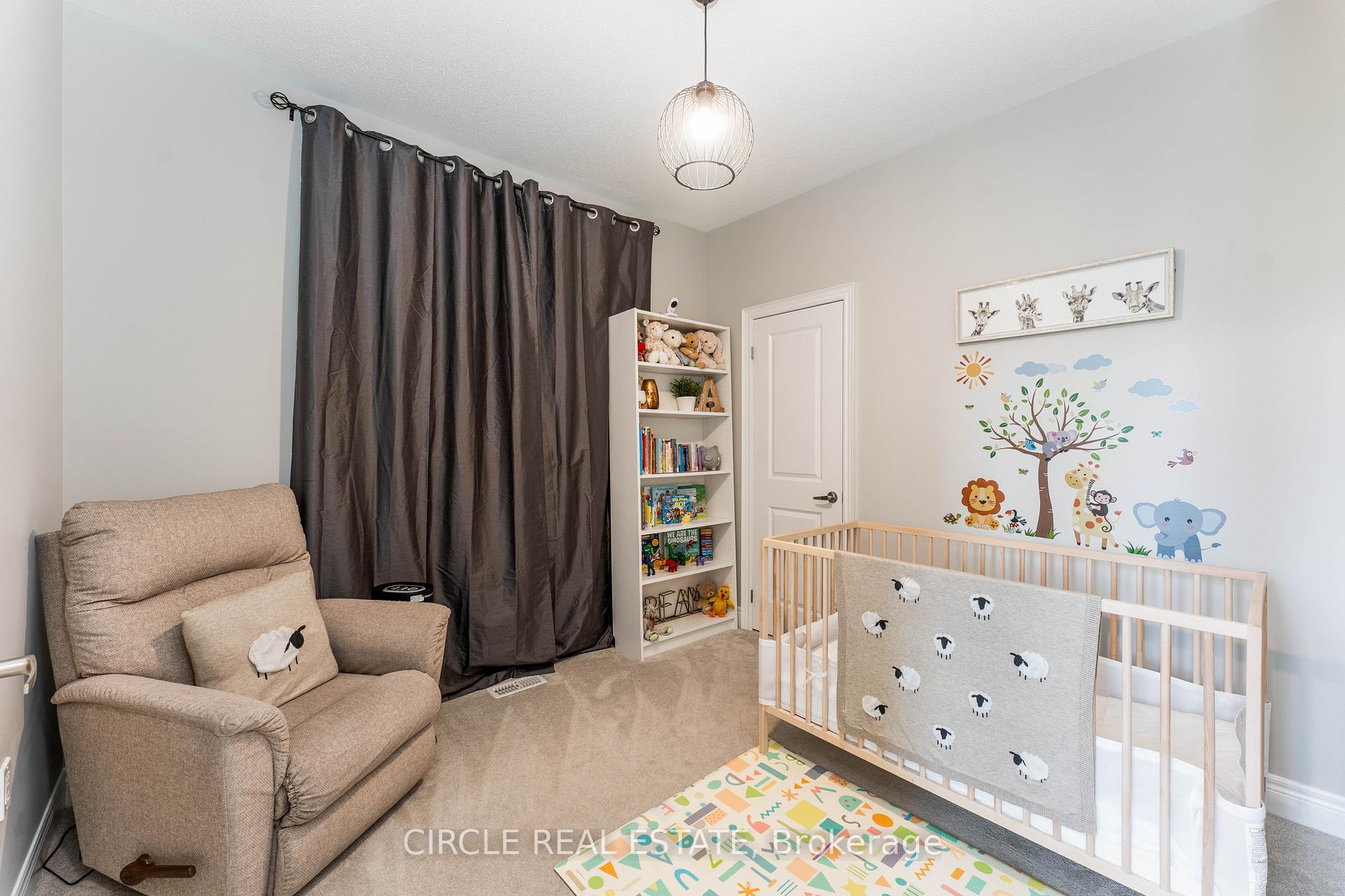 Photo 12 of 65 Hopewell Street, Vaughan, Kleinburg — HOMEH