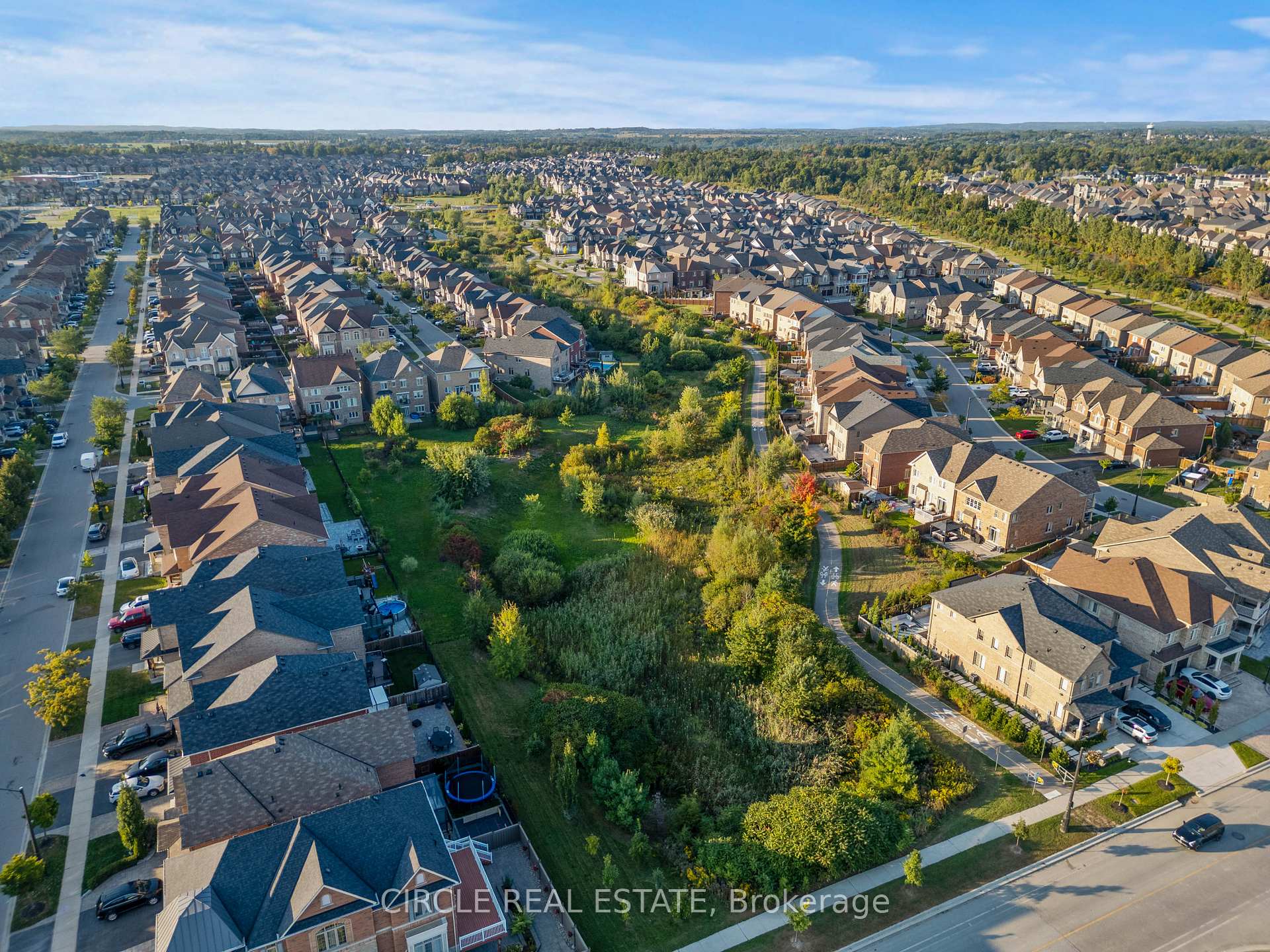 Photo 20 of 65 Hopewell Street, Vaughan, Kleinburg — HOMEH