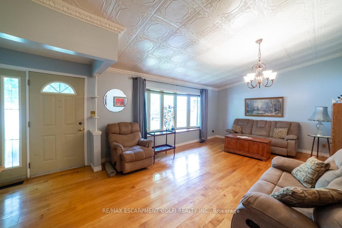 Photo 13 of 4572 Ontario Street, Lincoln, Lincoln Lake — HOMEH