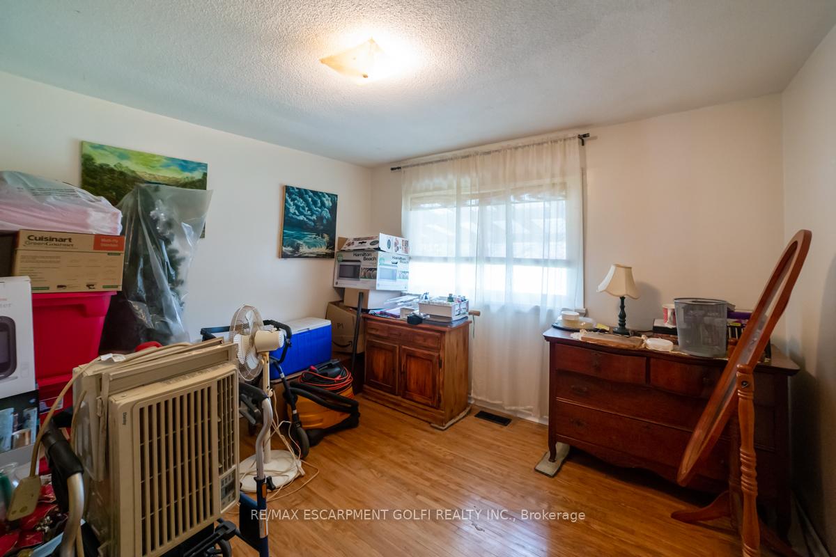 Photo 12 of 4572 Ontario Street, Lincoln, Lincoln Lake — HOMEH
