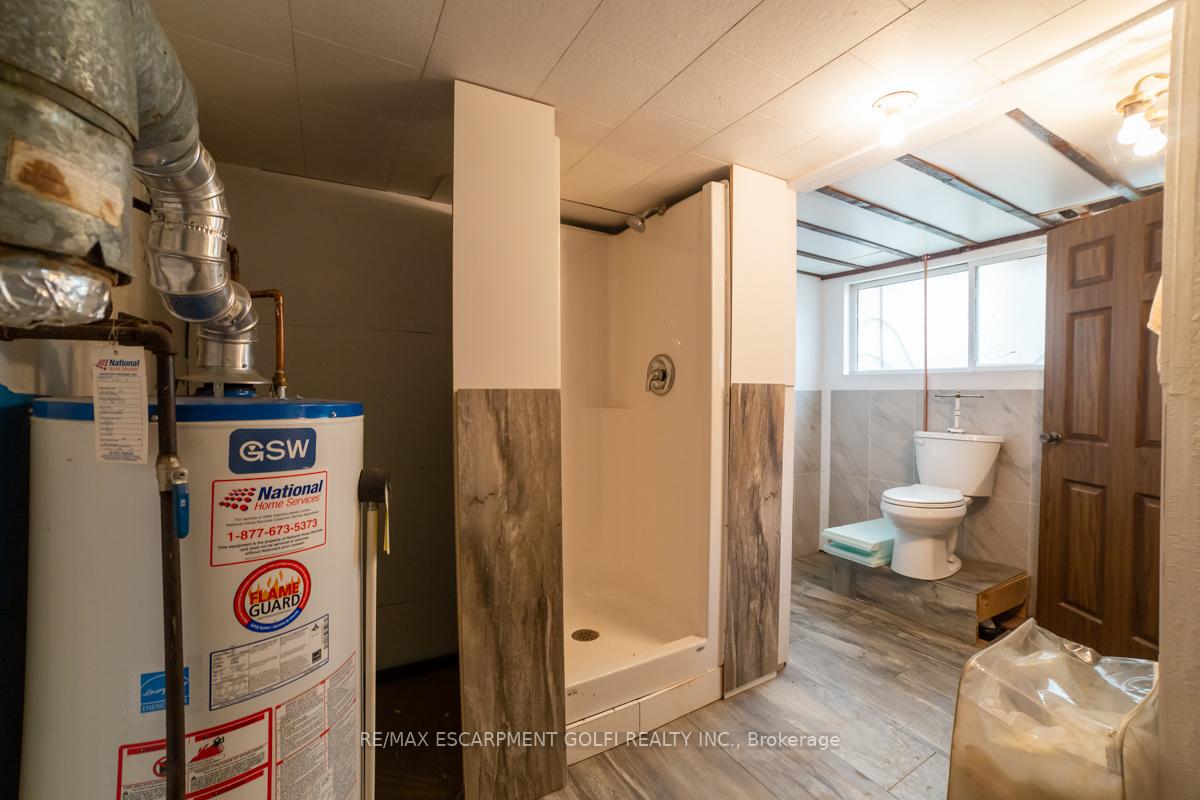 Photo 23 of 4572 Ontario Street, Lincoln, Lincoln Lake — HOMEH