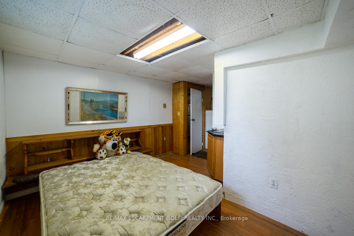 Photo 29 of 4572 Ontario Street, Lincoln, Lincoln Lake — HOMEH